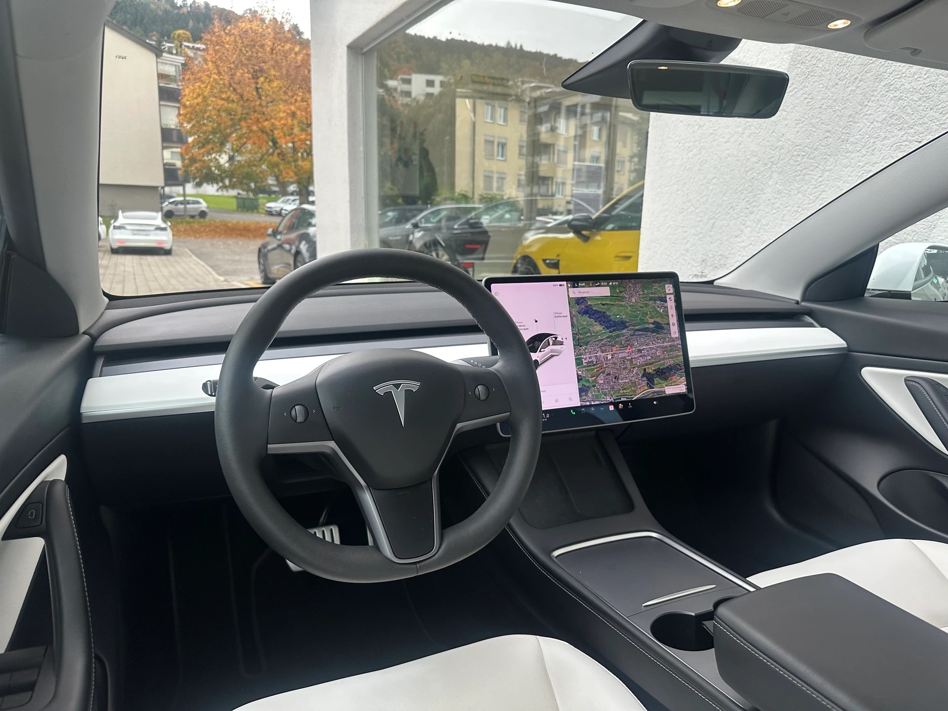 TESLA Model 3 Long Range Dual Motor AWD-image-8