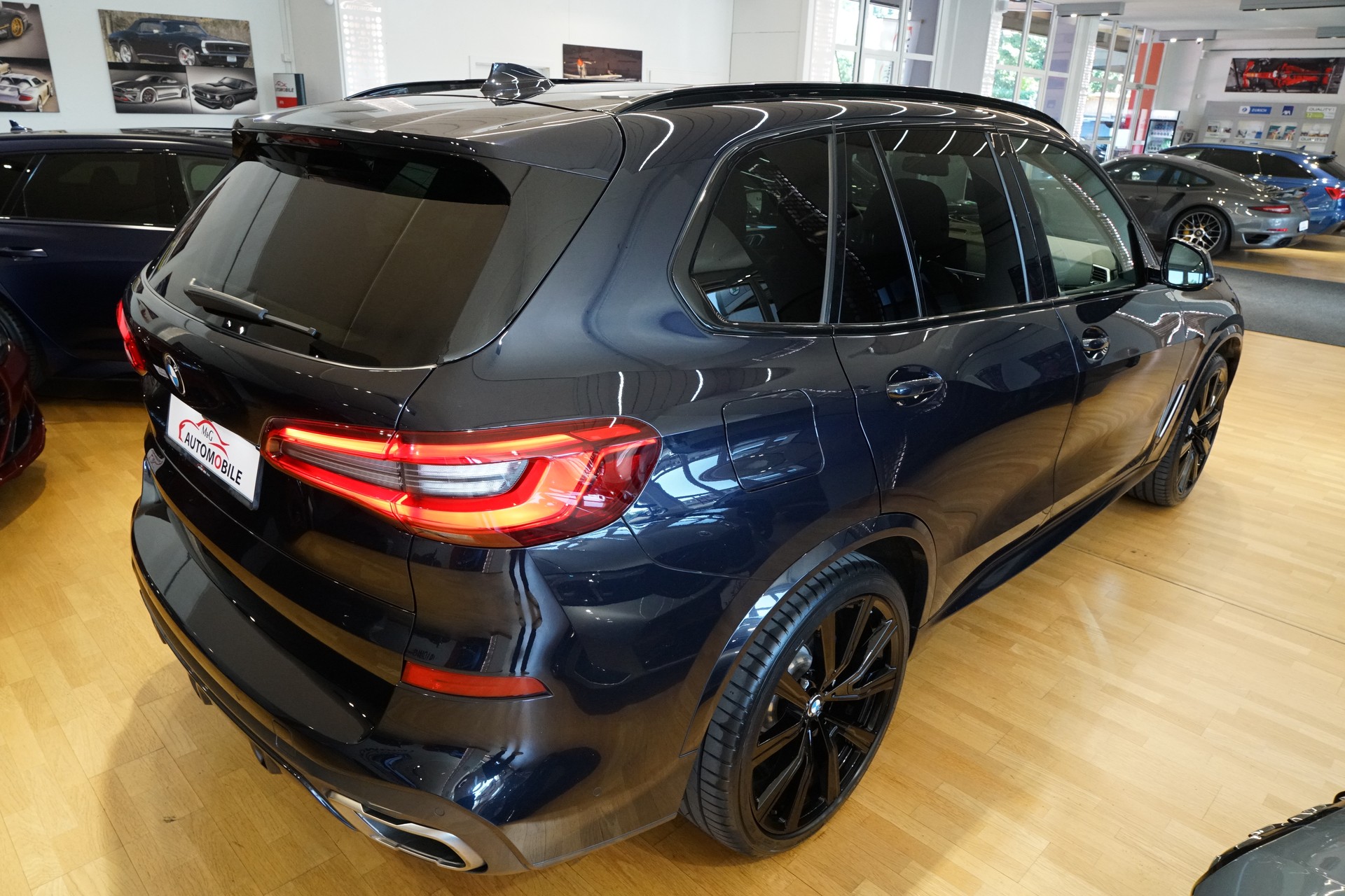 BMW X5 xDrive M50i Steptronic-image-7