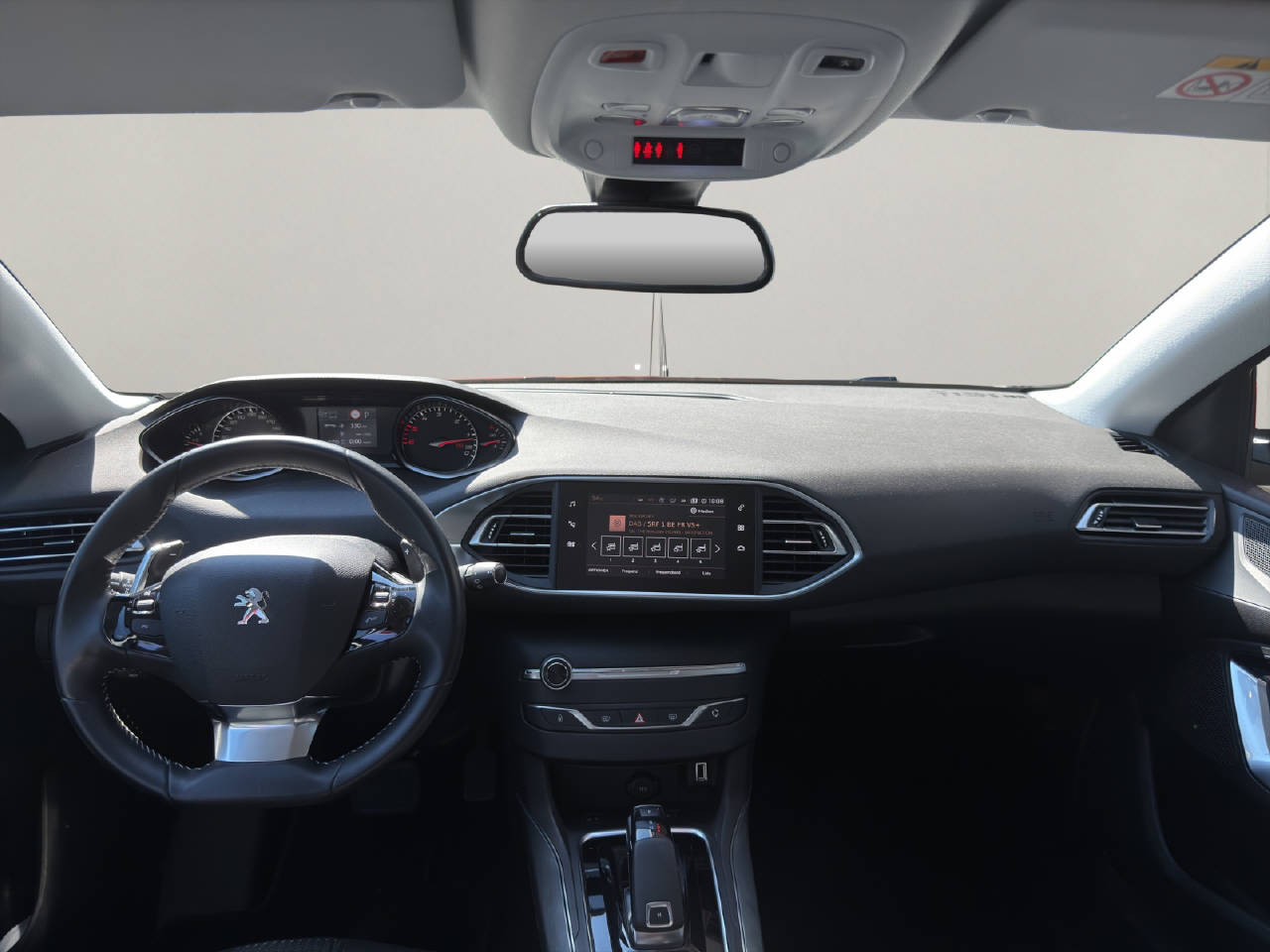 PEUGEOT 308 SW 1.5 BlueHDi Allure-image-4