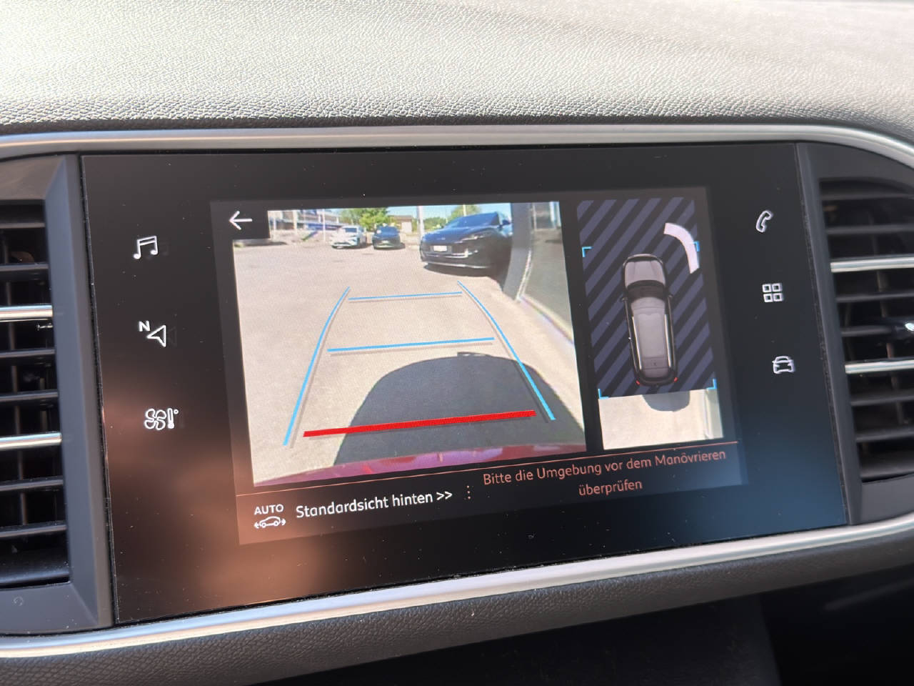PEUGEOT 308 SW 1.5 BlueHDi Allure-image-6