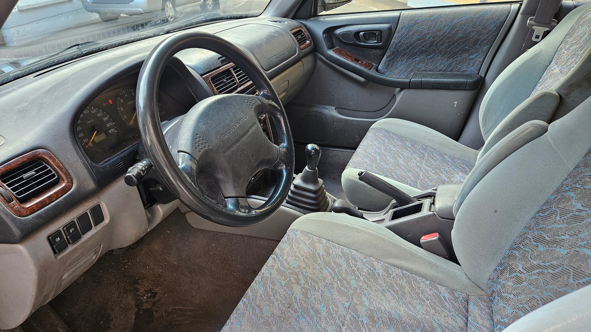 SUBARU Forester 2.0-image-4