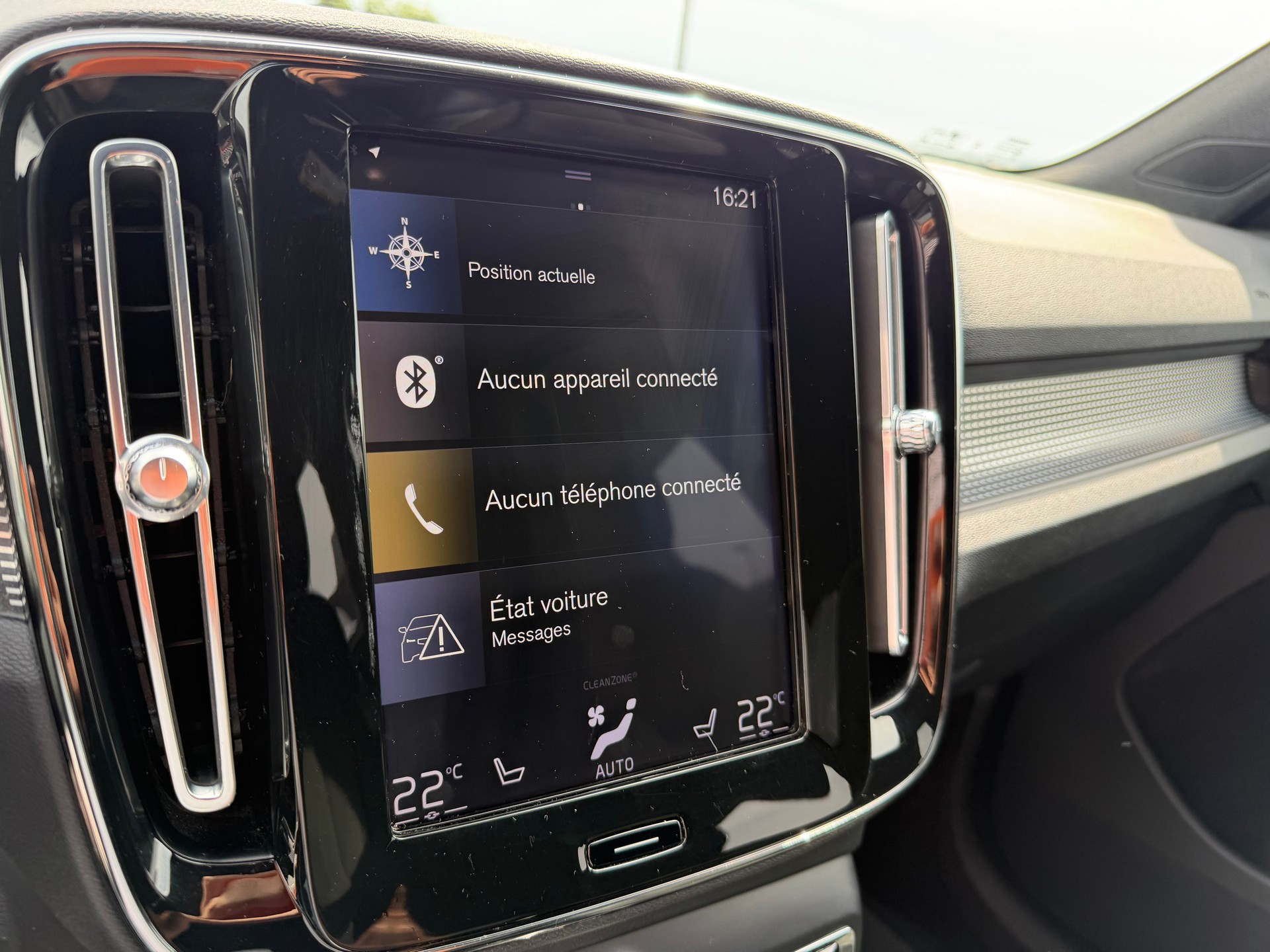 VOLVO XC40 T5 TwE R-Design DCT-image-8