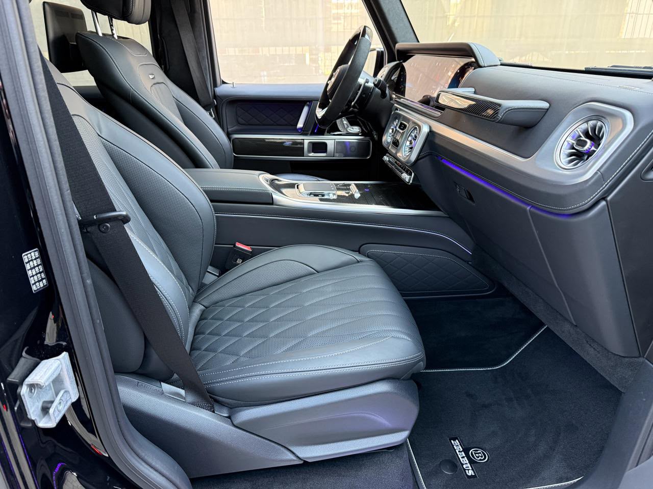 MERCEDES-BENZ G 63 AMG 9G-Tronic-image-9