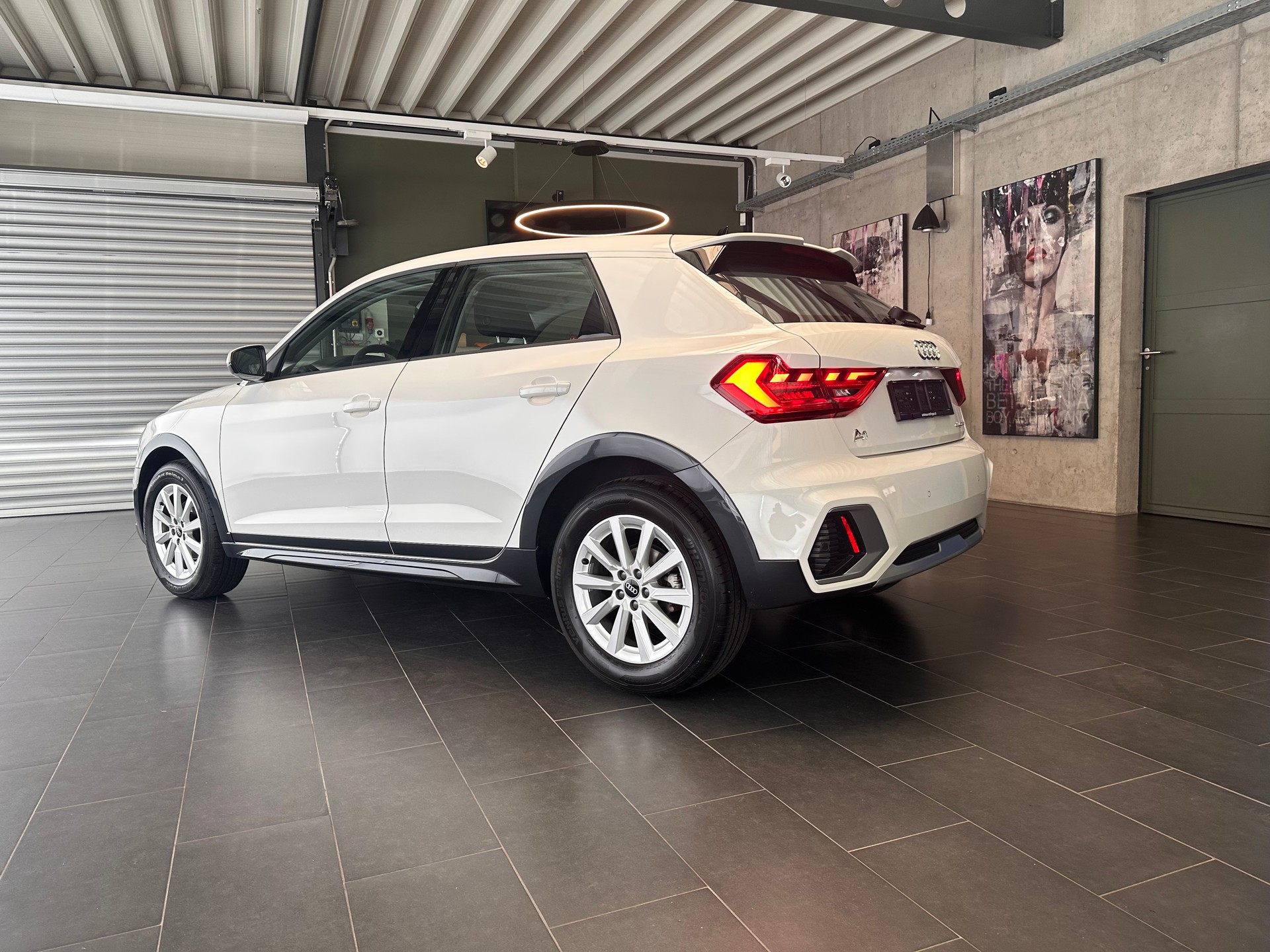 AUDI A1 Sportback 1.0 30 TFSI Allstreet S-Tronic-image-16