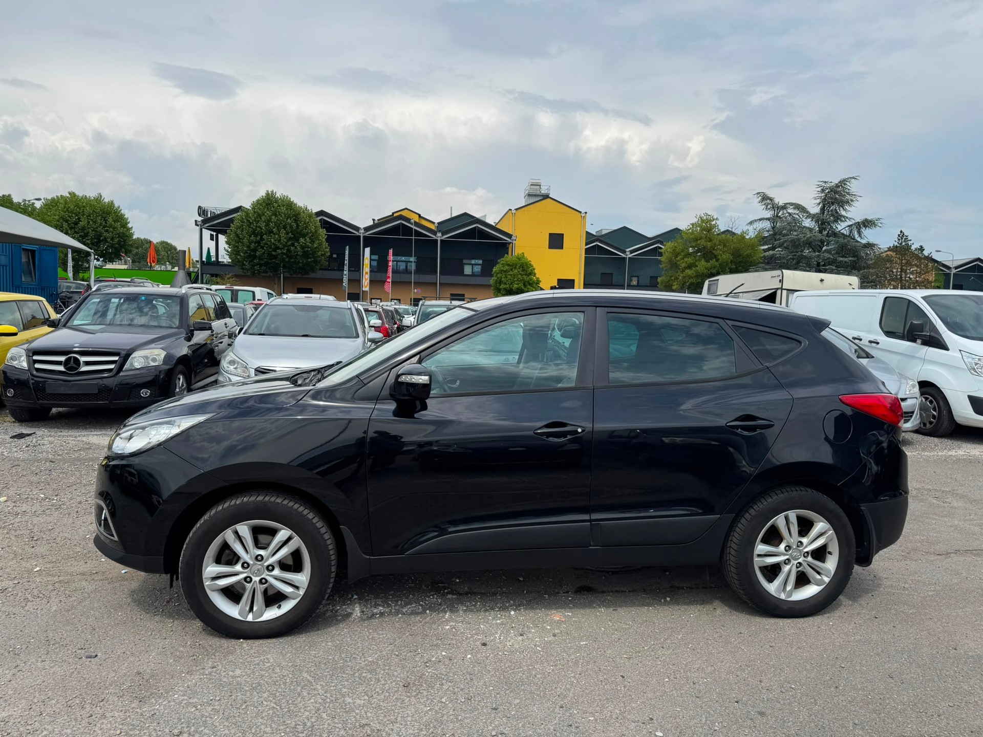 HYUNDAI iX 35 2.0 Style 4WD-image-5