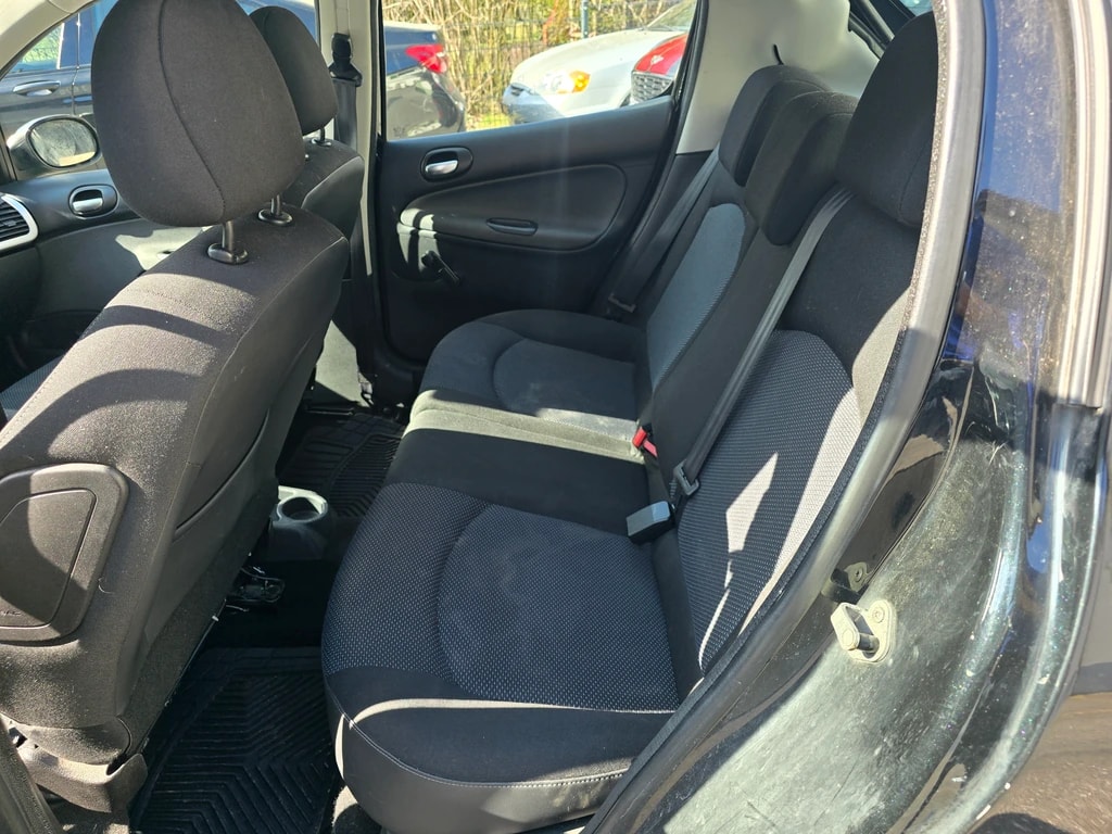 PEUGEOT 206+ 1.4 Trendy-image-7