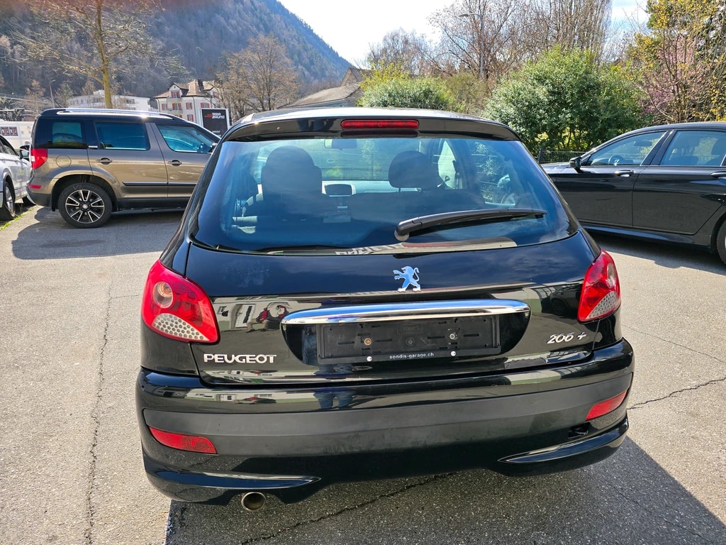 PEUGEOT 206+ 1.4 Trendy-image-4