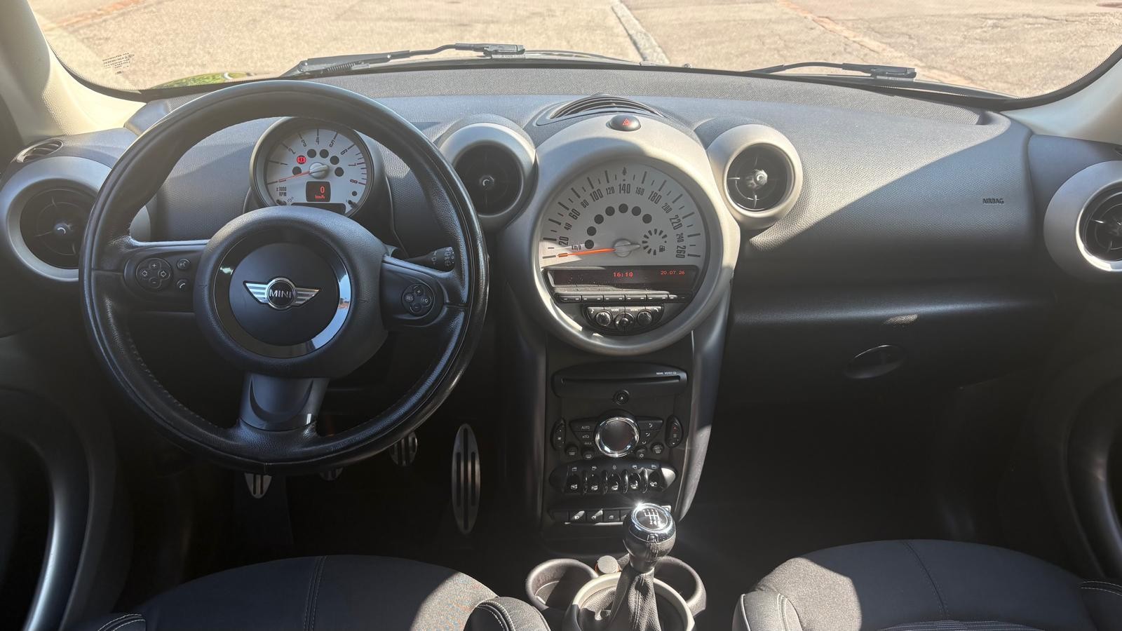 MINI Countryman Cooper S ALL4 Steptronic-image-8