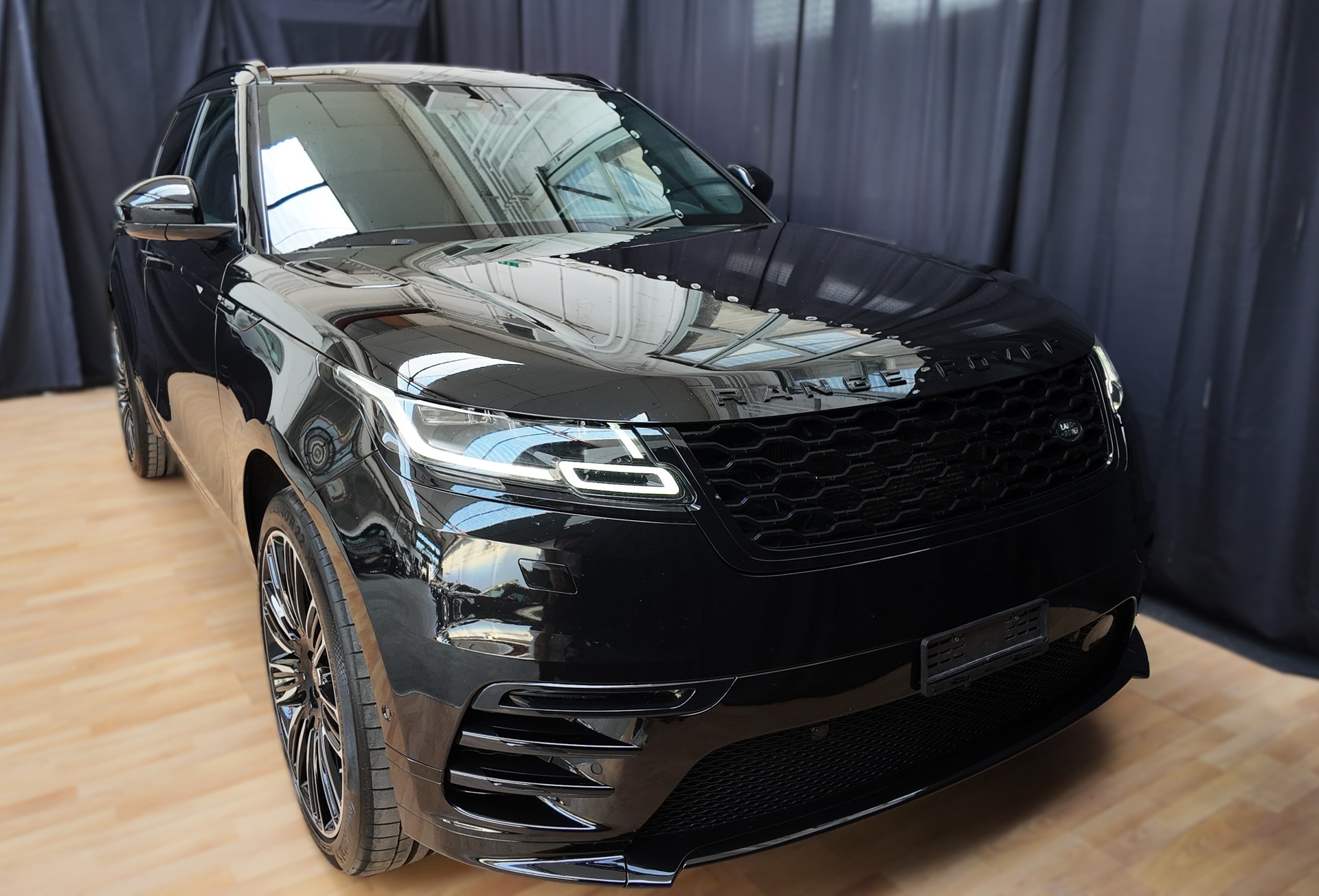 LAND ROVER Range Rover Velar R-Dynamic P 250 Automatic-image-1