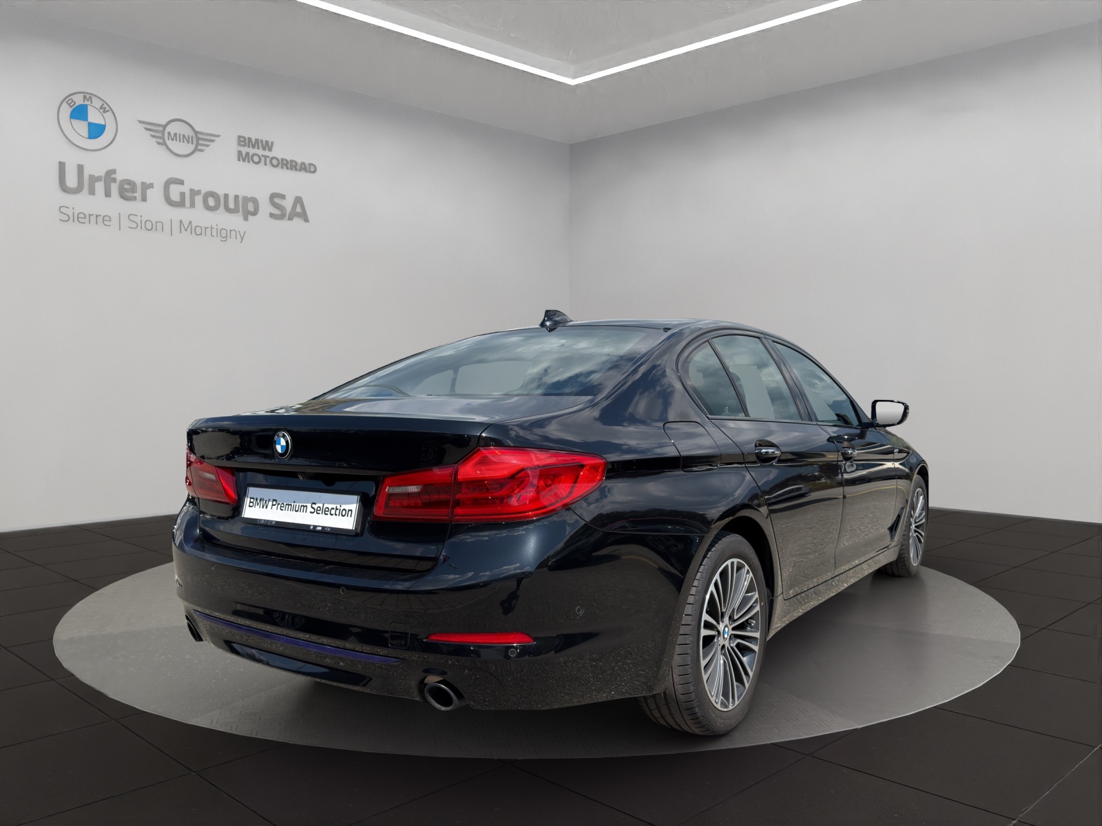BMW 530i xDrive Steptronic Sport Line (CH)-image-4