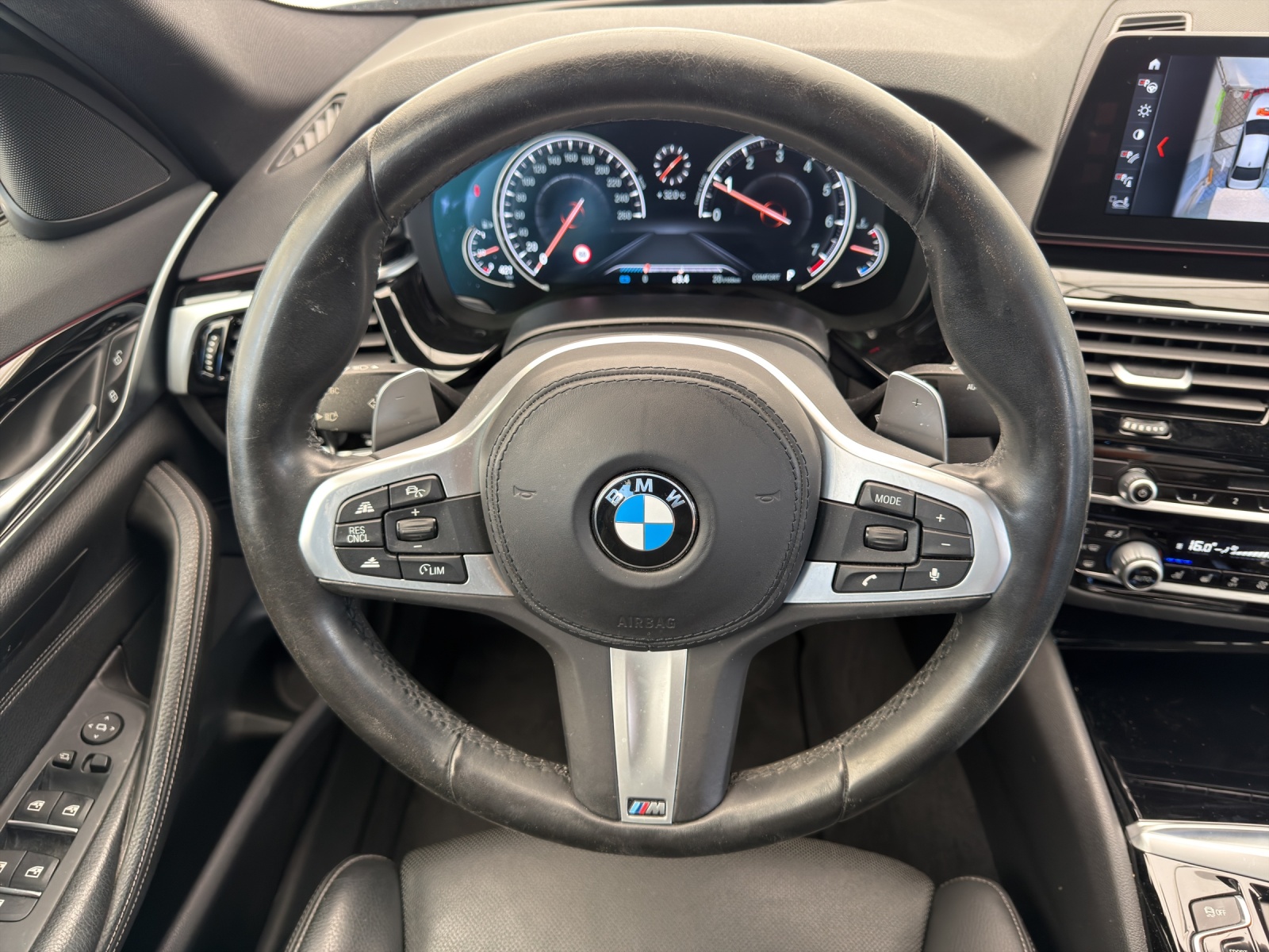 BMW 530i xDrive Steptronic Sport Line (CH)-image-11