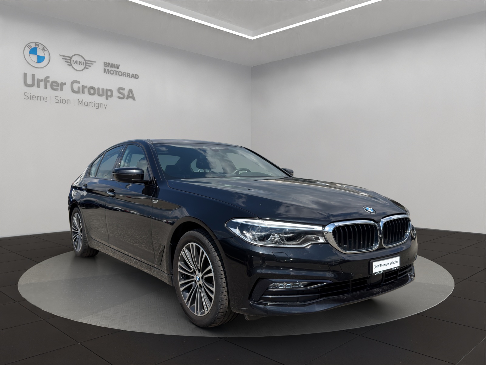 BMW 530i xDrive Steptronic Sport Line (CH)-image-5