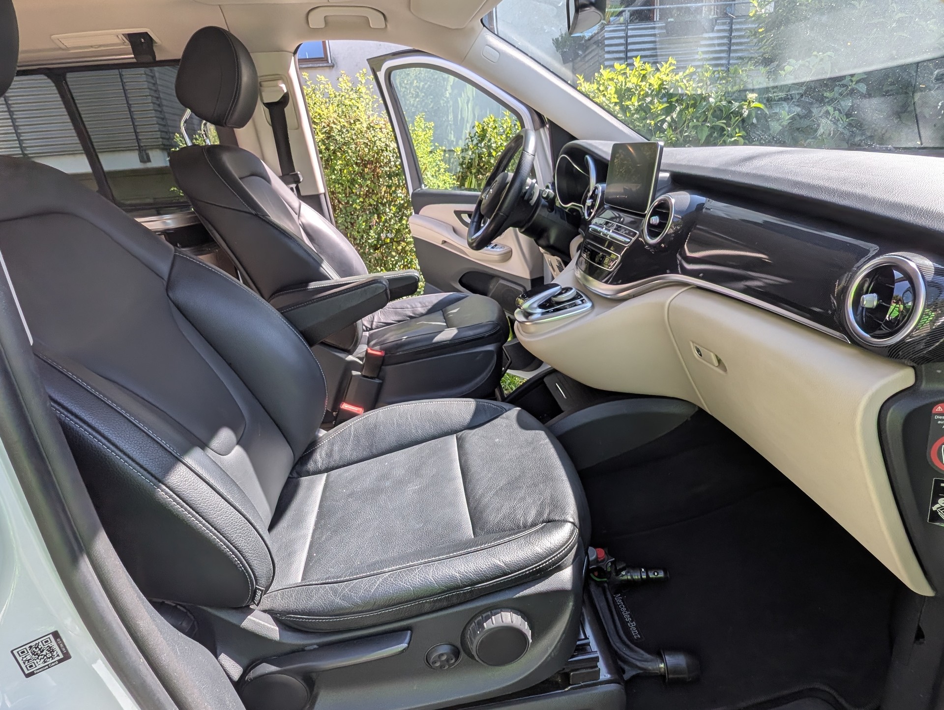 MERCEDES-BENZ 250 d-image-1