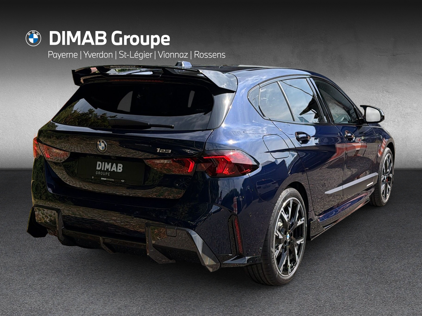 BMW 123 xDrive M Sport Pro Steptronic-image-19