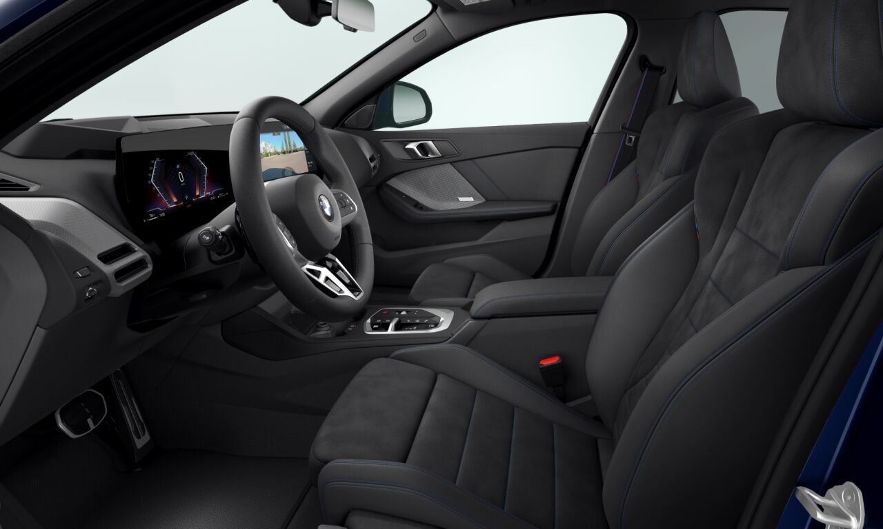 BMW 123 xDrive M Sport Pro Steptronic-image-11