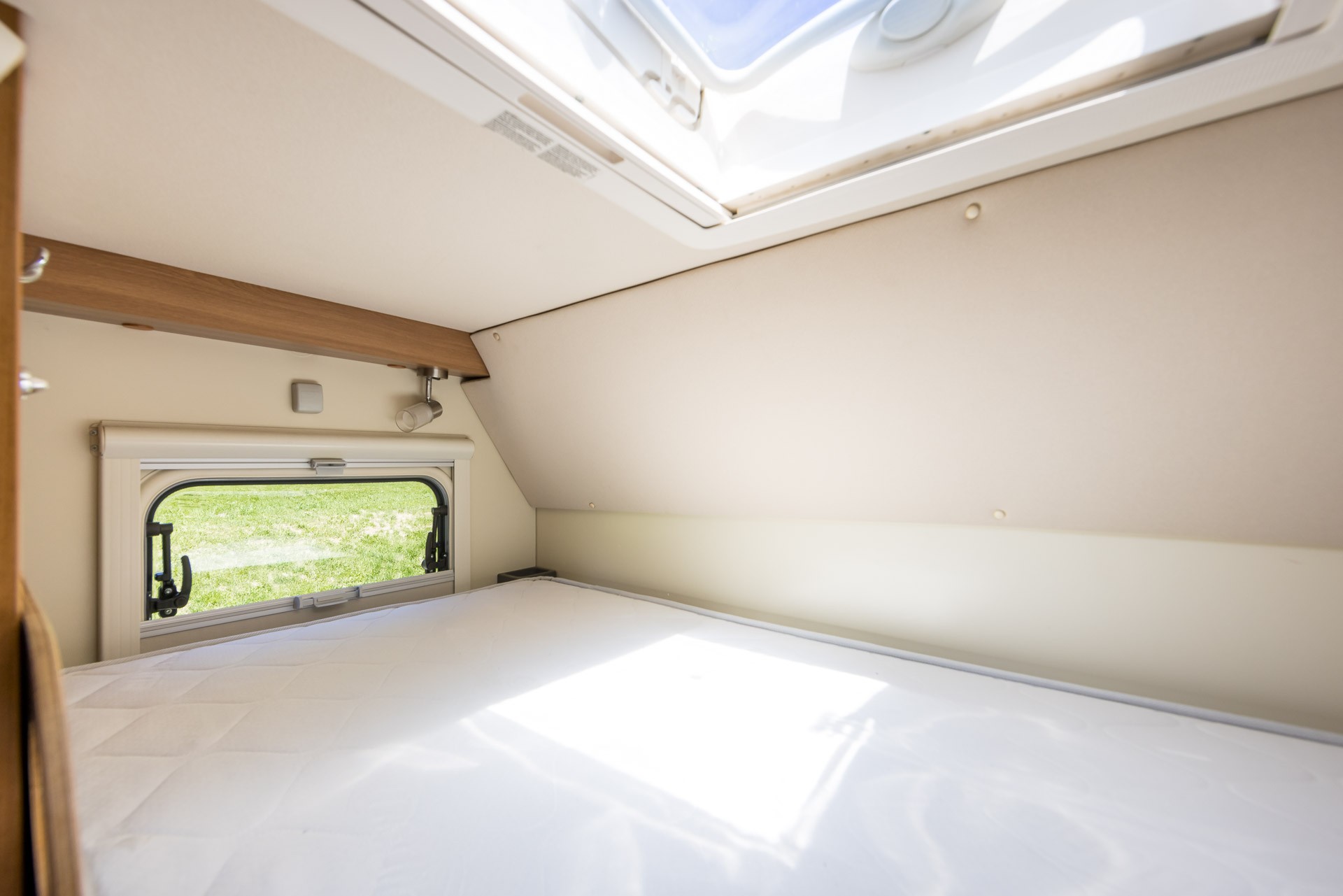 EURA MOBIL Activa One 650 VB-image-14