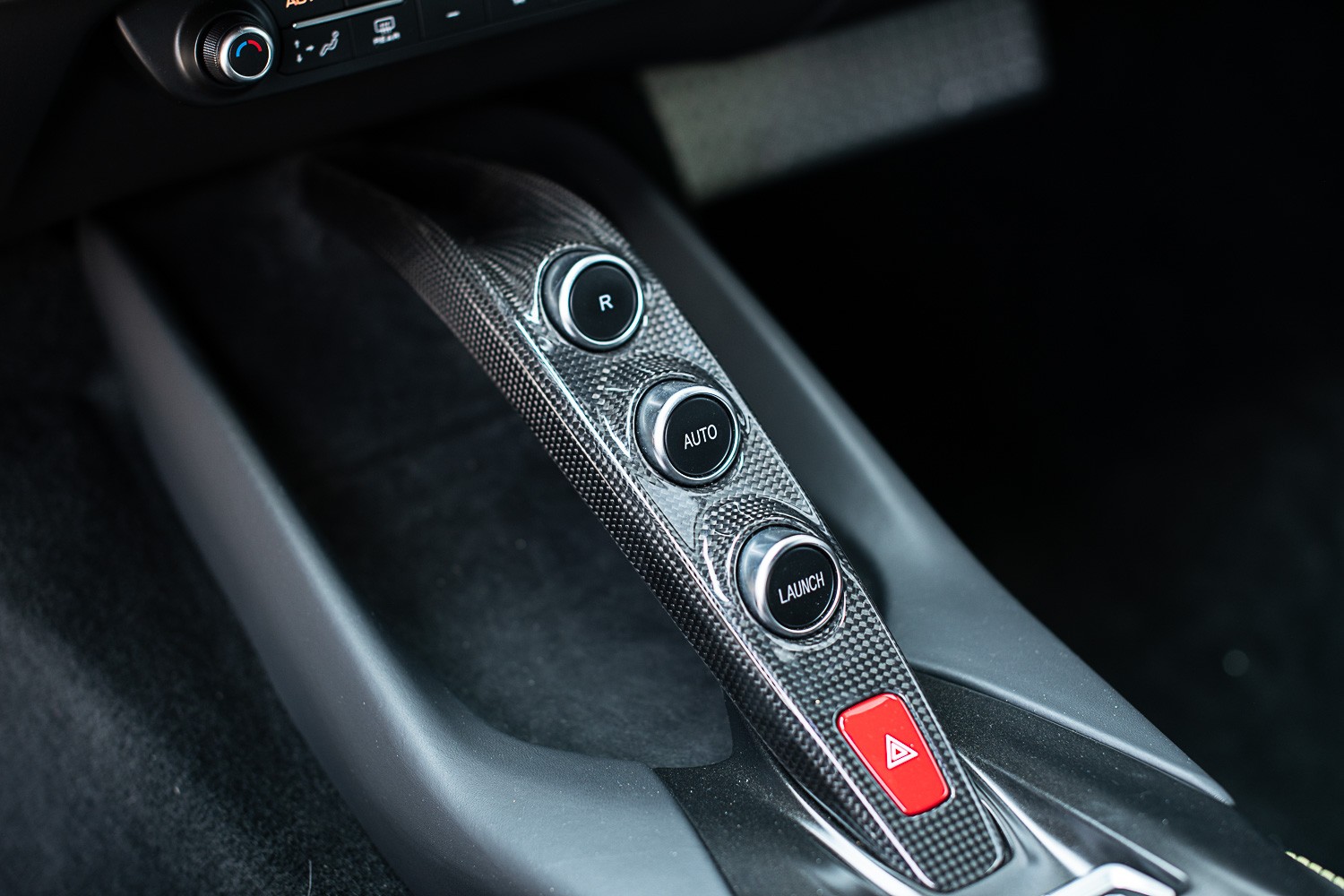 FERRARI 812 Superfast-image-15