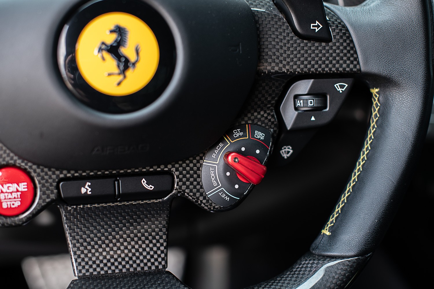 FERRARI 812 Superfast-image-13