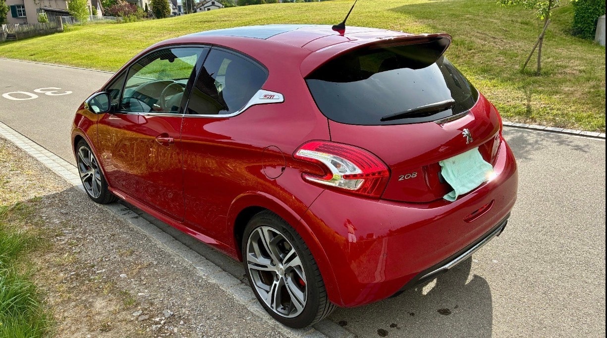 PEUGEOT 1.6 Turbo GTi-image-3