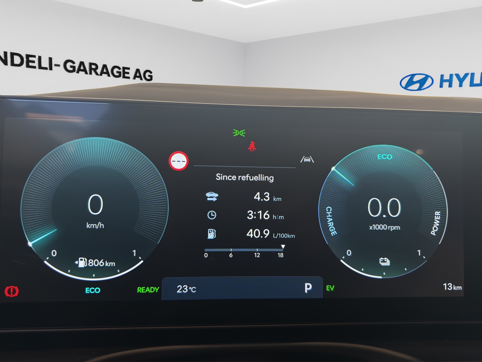 HYUNDAI Tucson 1.6 TGDI HEV N-Line 4WD-image-10