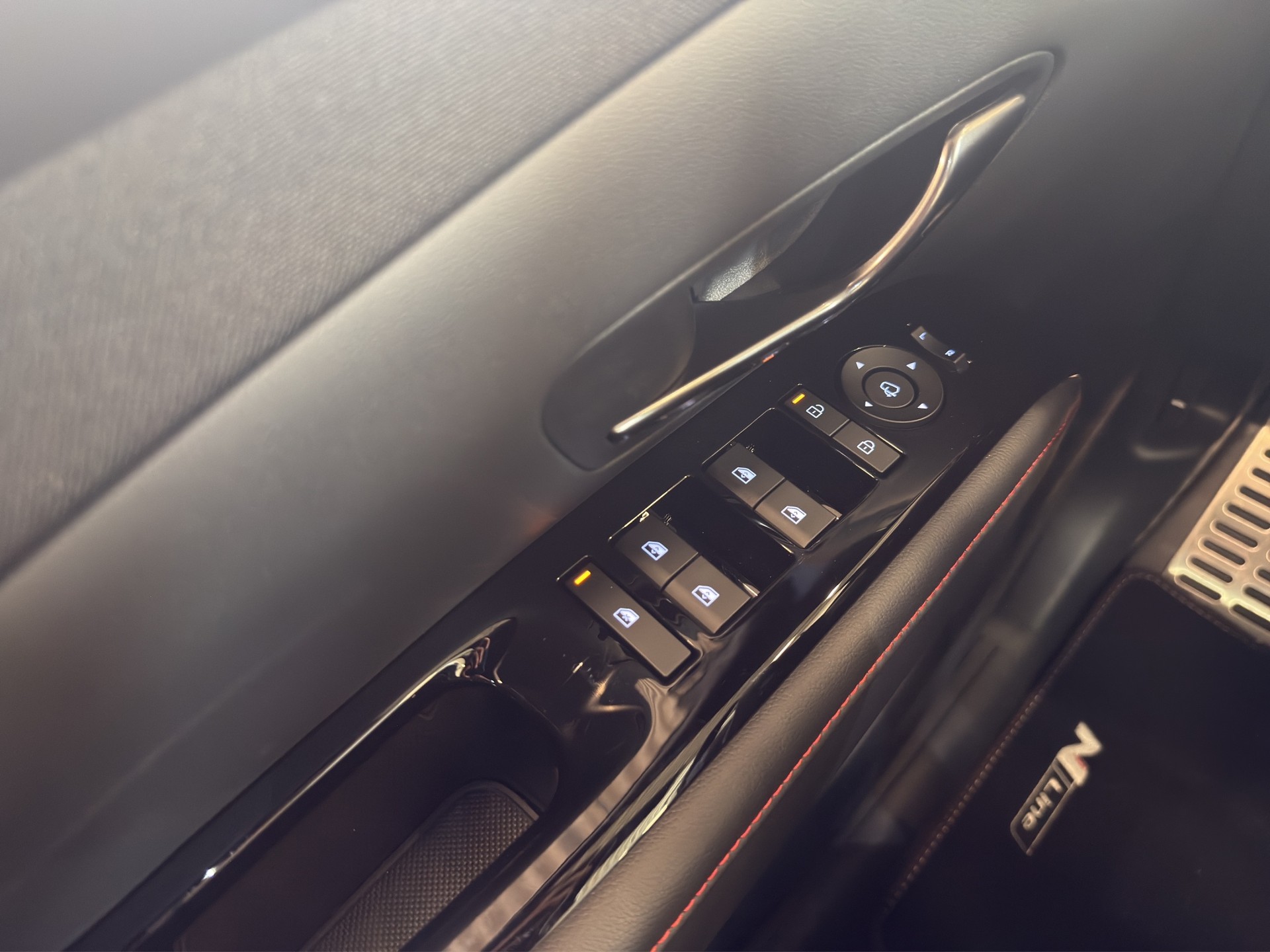 HYUNDAI Tucson 1.6 TGDI HEV N-Line 4WD-image-11
