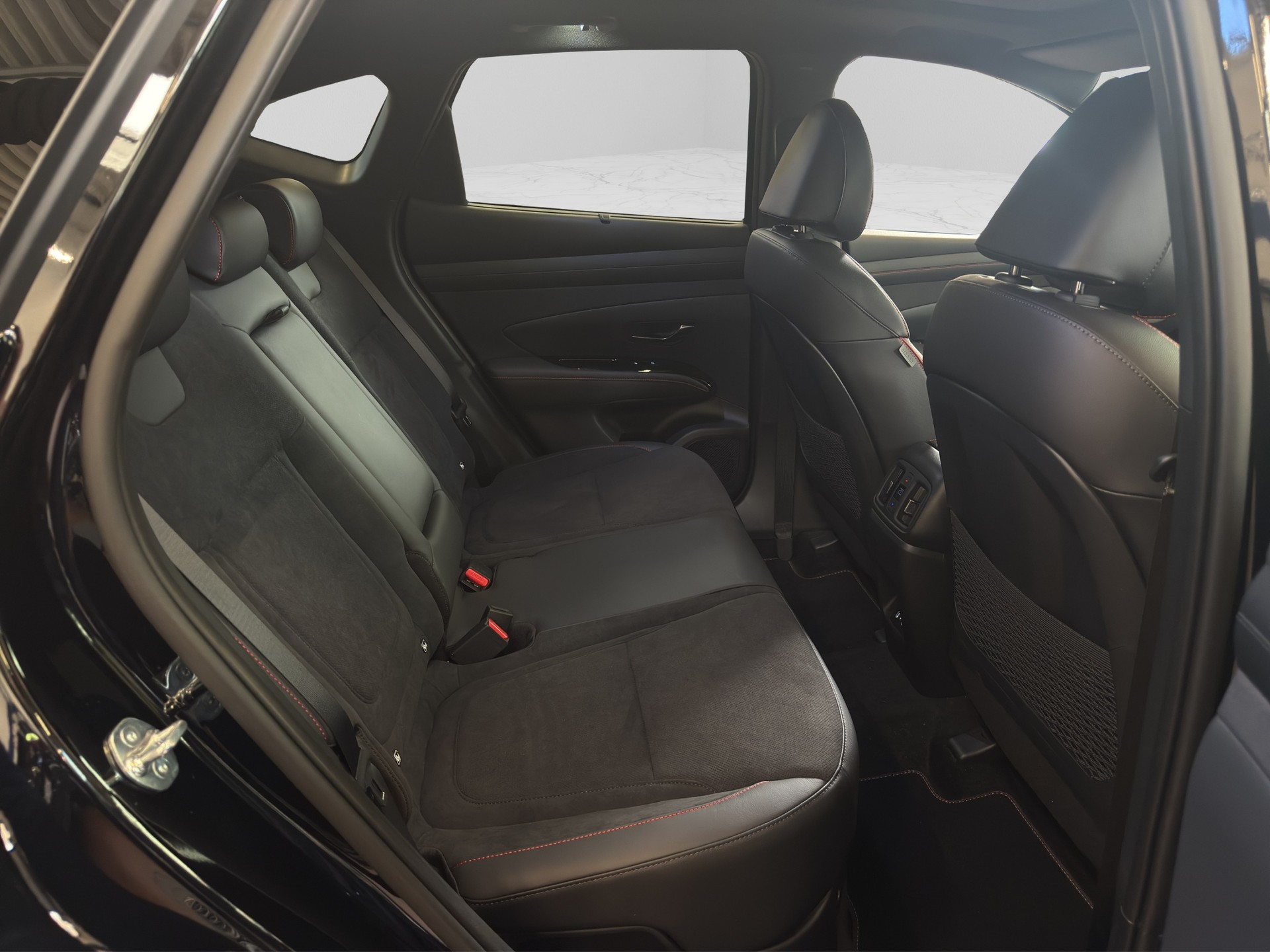 HYUNDAI Tucson 1.6 TGDI HEV N-Line 4WD-image-19