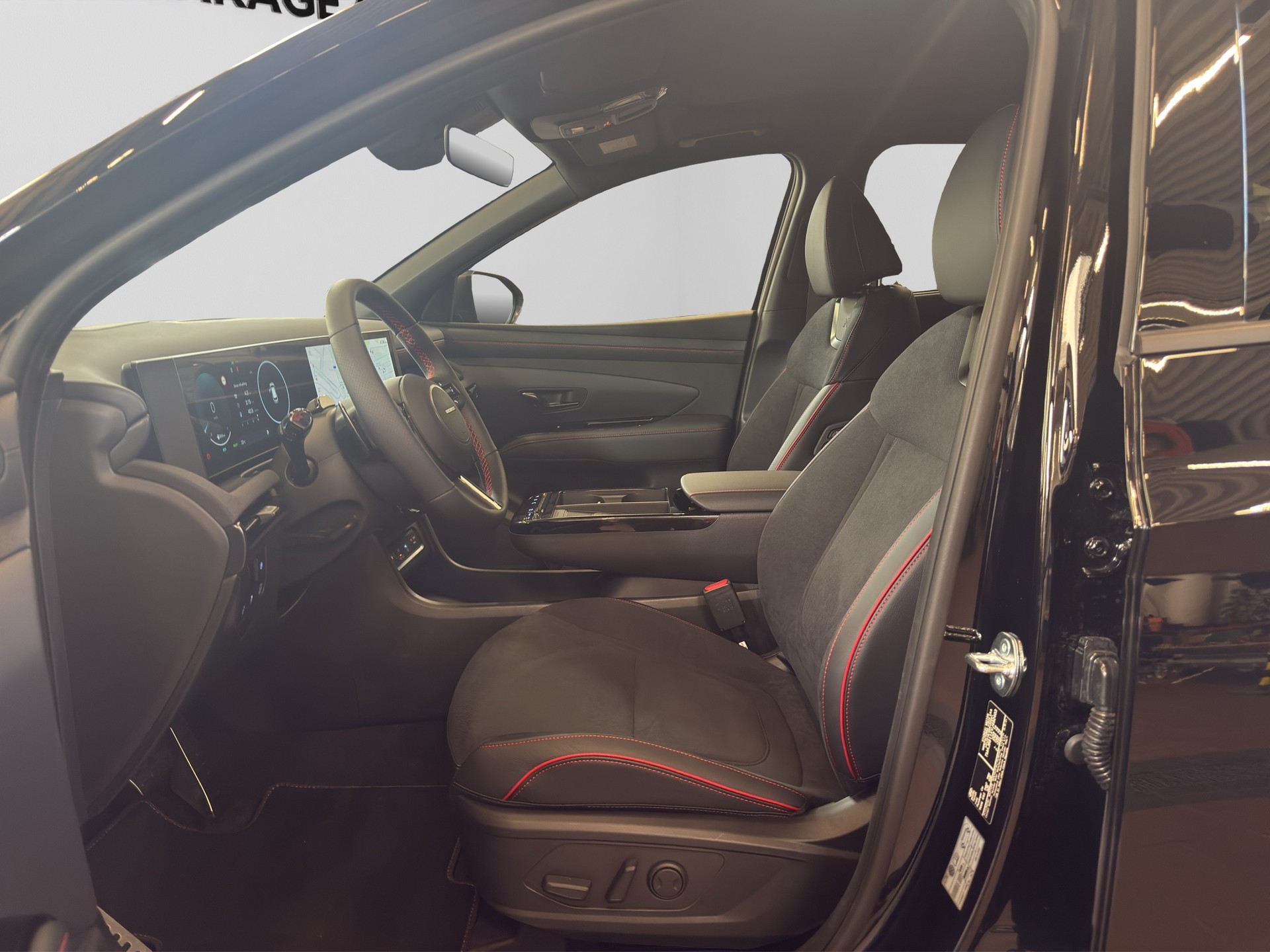 HYUNDAI Tucson 1.6 TGDI HEV N-Line 4WD-image-8