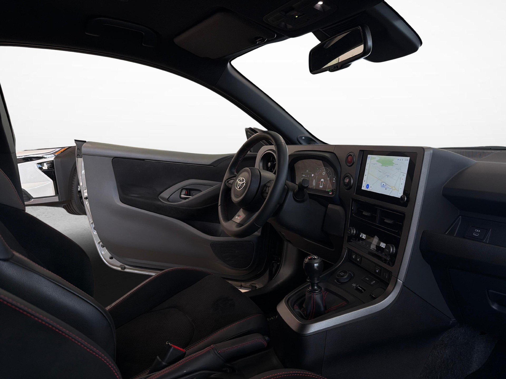 TOYOTA GR Yaris 1.6 Turbo Sport 4x4-image-9