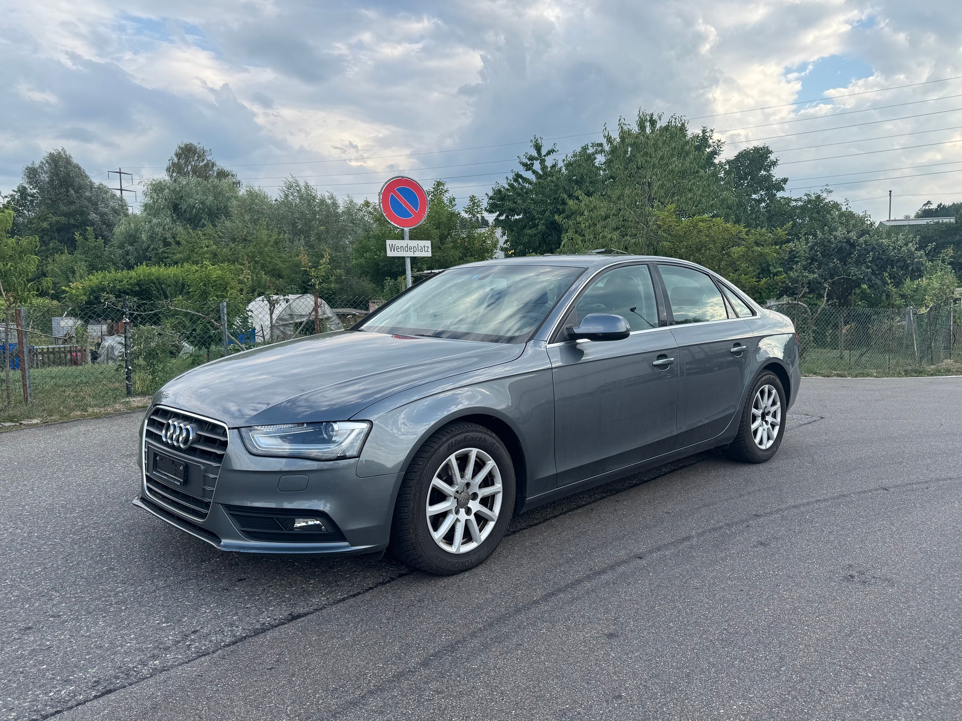 AUDI A4 Limousine 2.0 TDIe-image-2