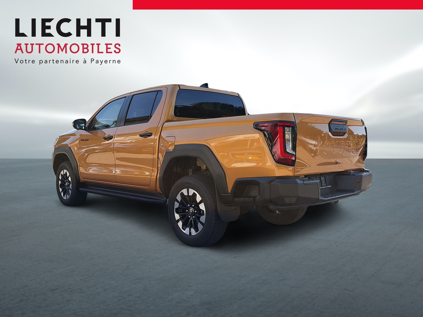 TOYOTA Hilux 2.8d MHEV Style Double Cab 4x4-image-2