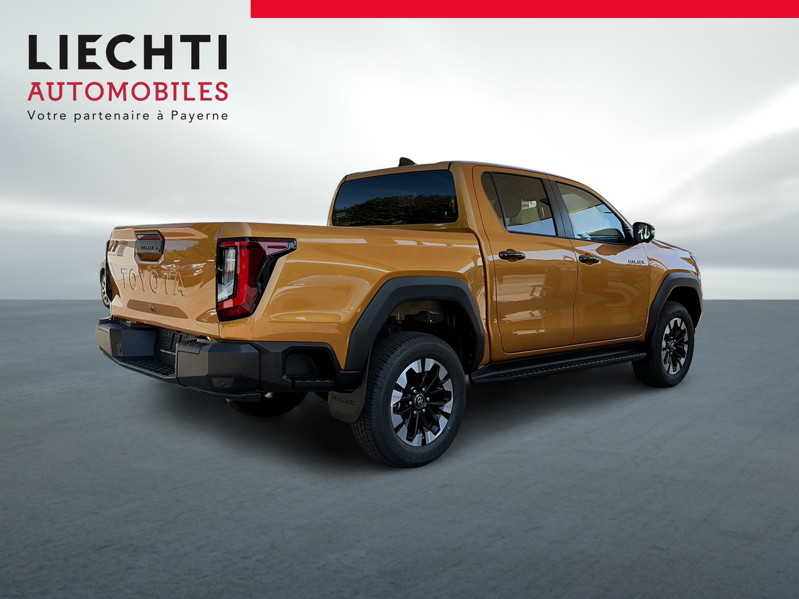 TOYOTA Hilux 2.8d MHEV Style Double Cab 4x4-image-4