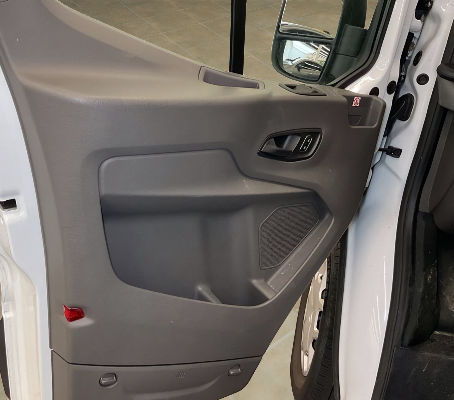 FORD Transit Van 350 L3 Trend 2.0 TDCi 170 FWD-image-11