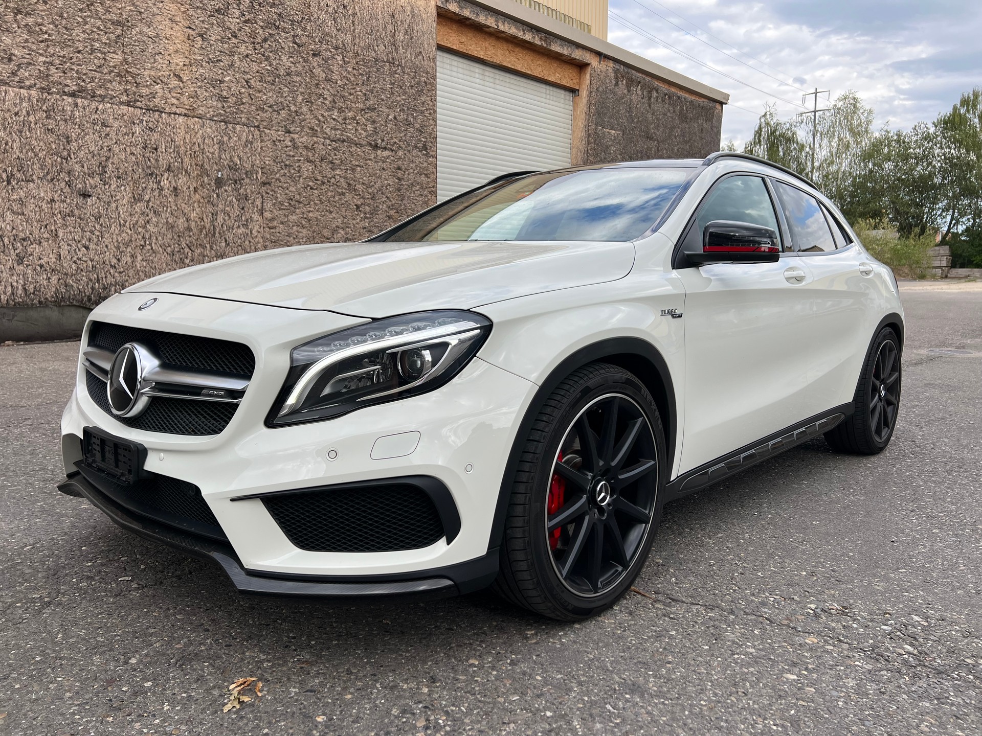 MERCEDES-BENZ GLA 45 AMG 4m-image-3
