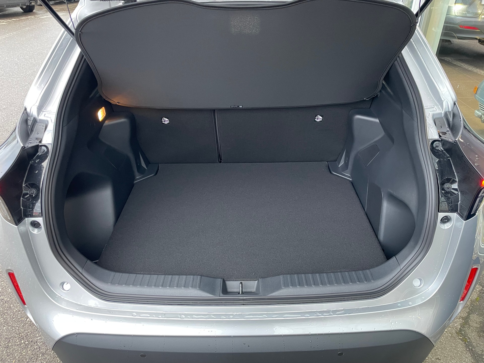 TOYOTA Yaris Cross 1.5 Trend e-CVT-image-8