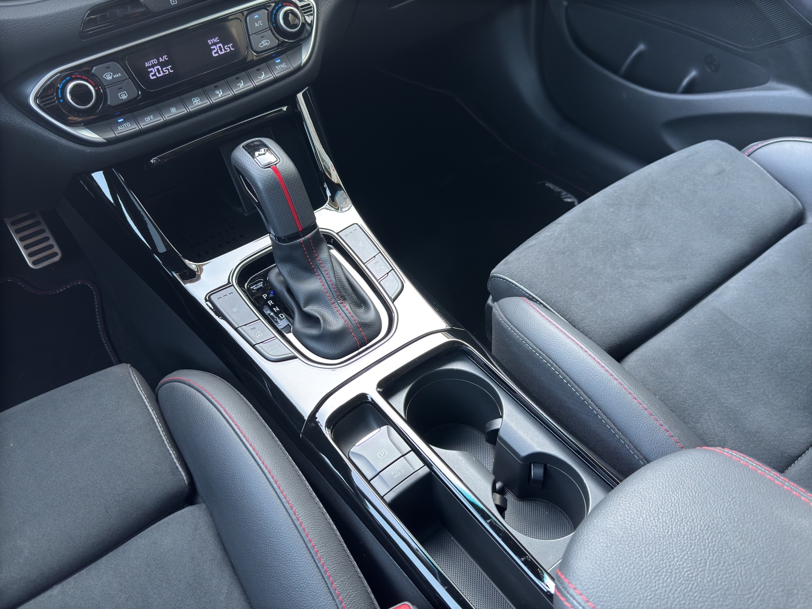 HYUNDAI i30 Wagon 1.5 T-GDi N-Line Lux.-image-9
