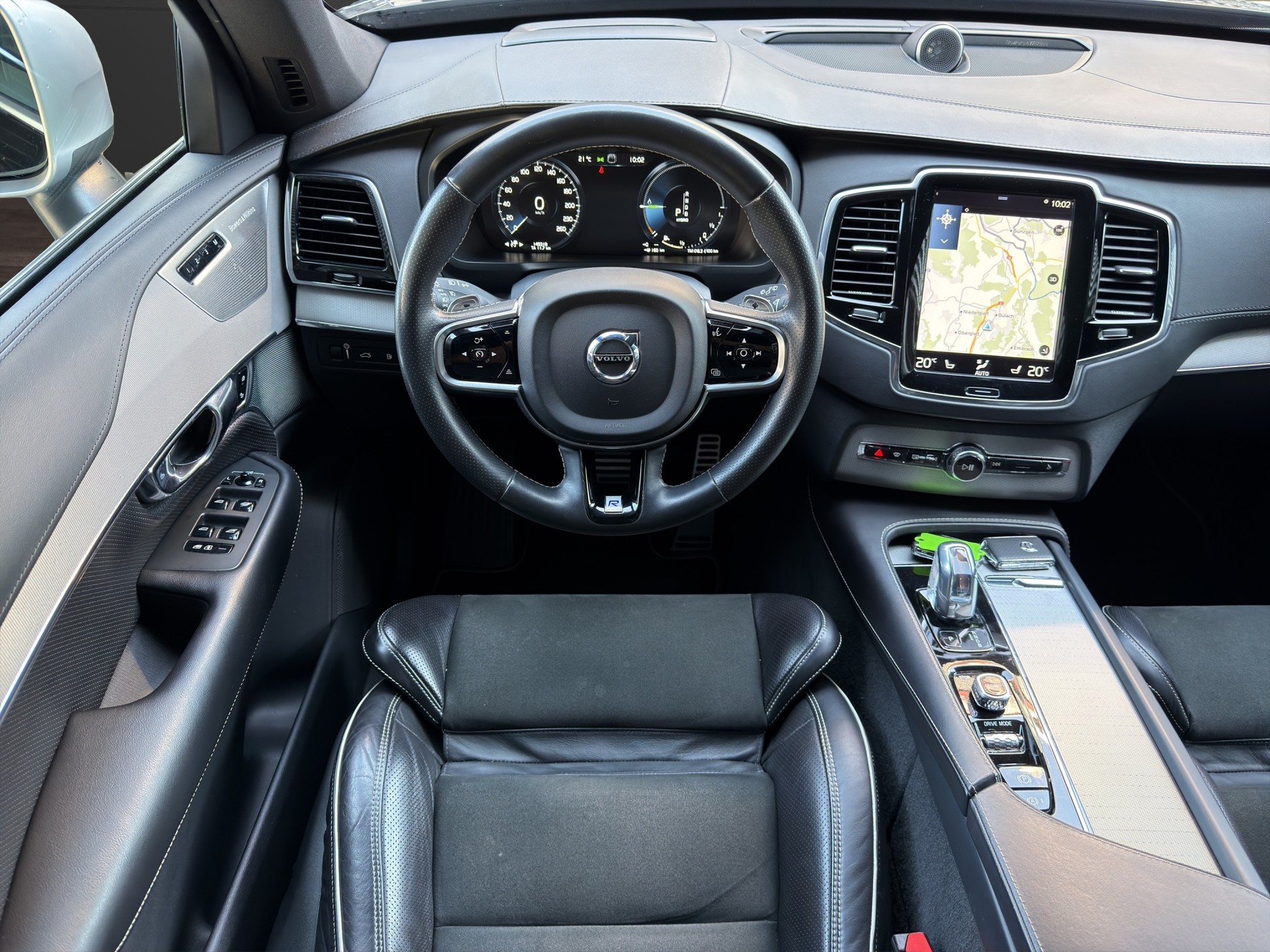 VOLVO XC90 T8 AWD R-Design Geartronic Pano/7 Plätze-image-11