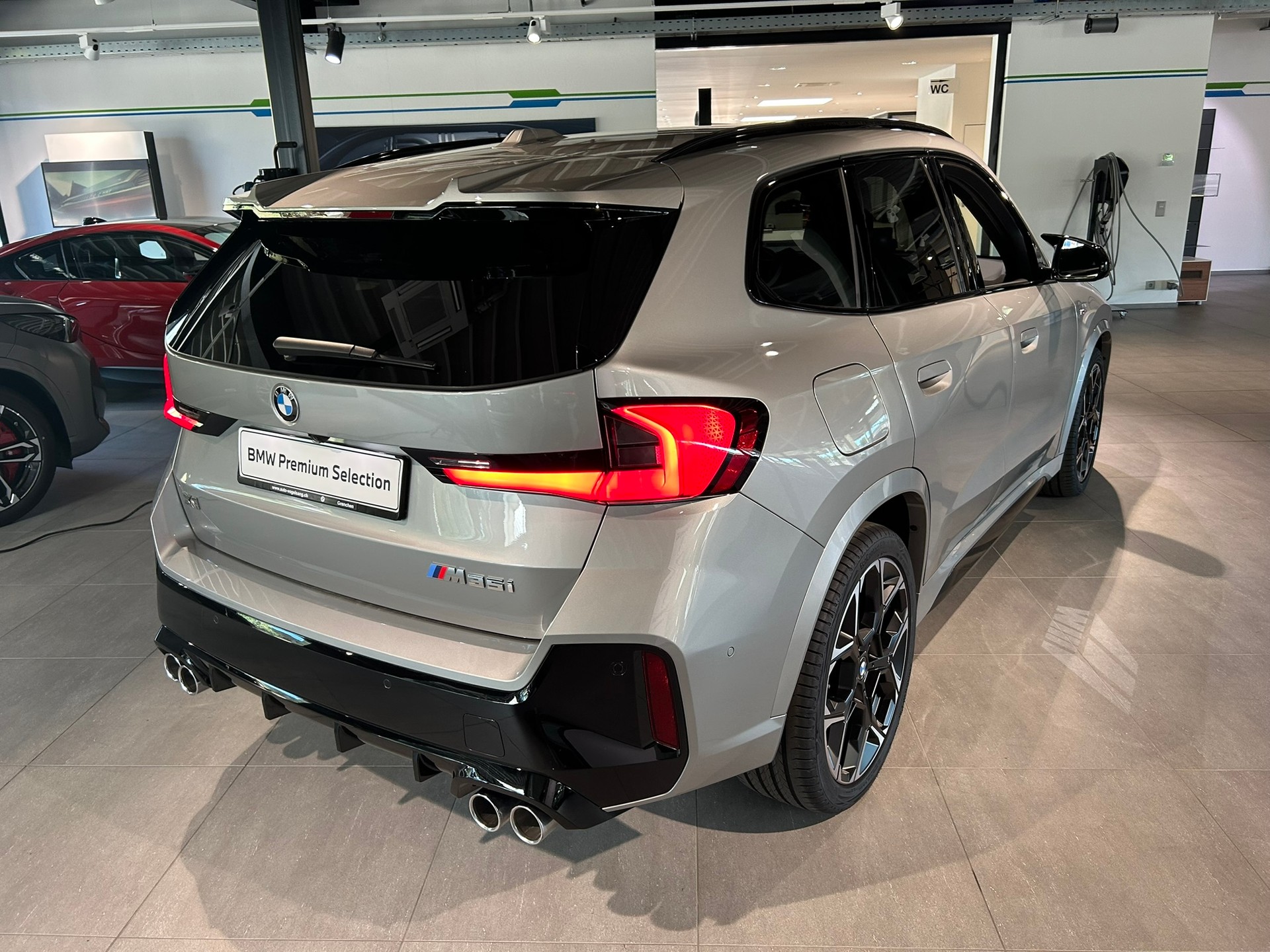 BMW X1 xDrive M35i-image-7