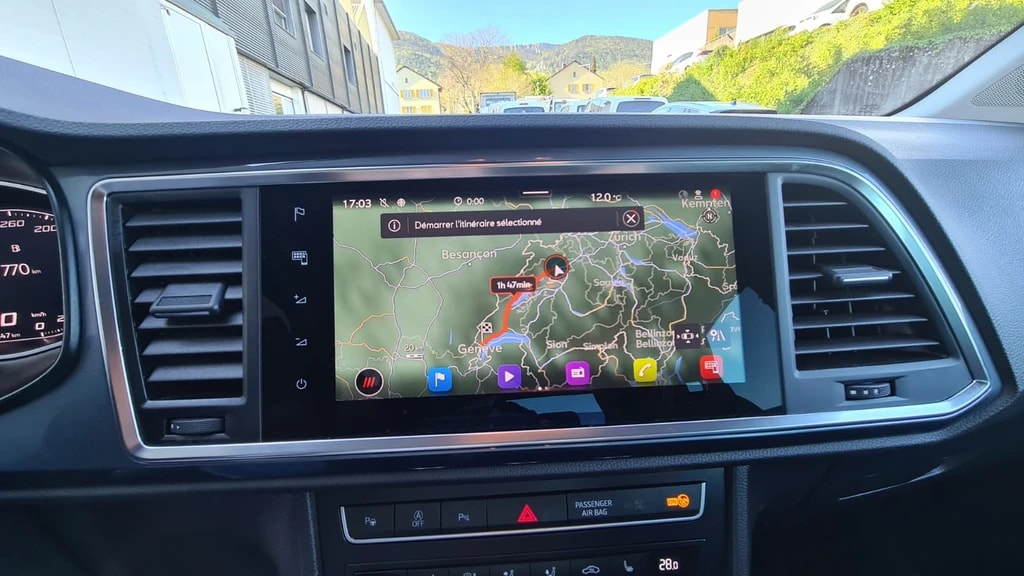 SEAT Ateca 2.0 TDI CR Style 4Drive DSG ** Werksgarantie ** Gr.Navi ** RF-Kamera ** Parkhilfe v+h ** Lenkrad Beheizbar ** Winter Paket-image-10