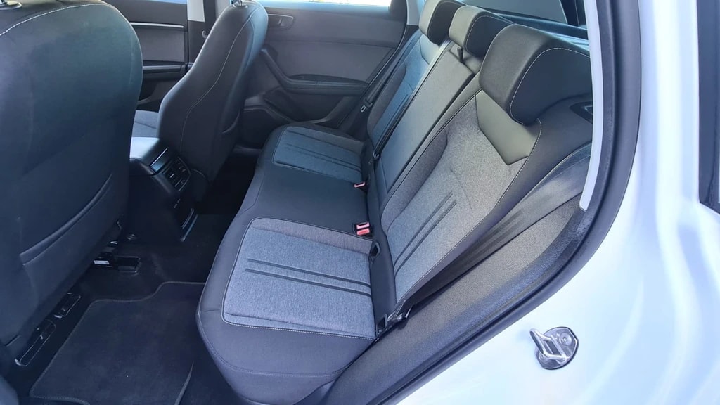 SEAT Ateca 2.0 TDI CR Style 4Drive DSG ** Werksgarantie ** Gr.Navi ** RF-Kamera ** Parkhilfe v+h ** Lenkrad Beheizbar ** Winter Paket-image-14