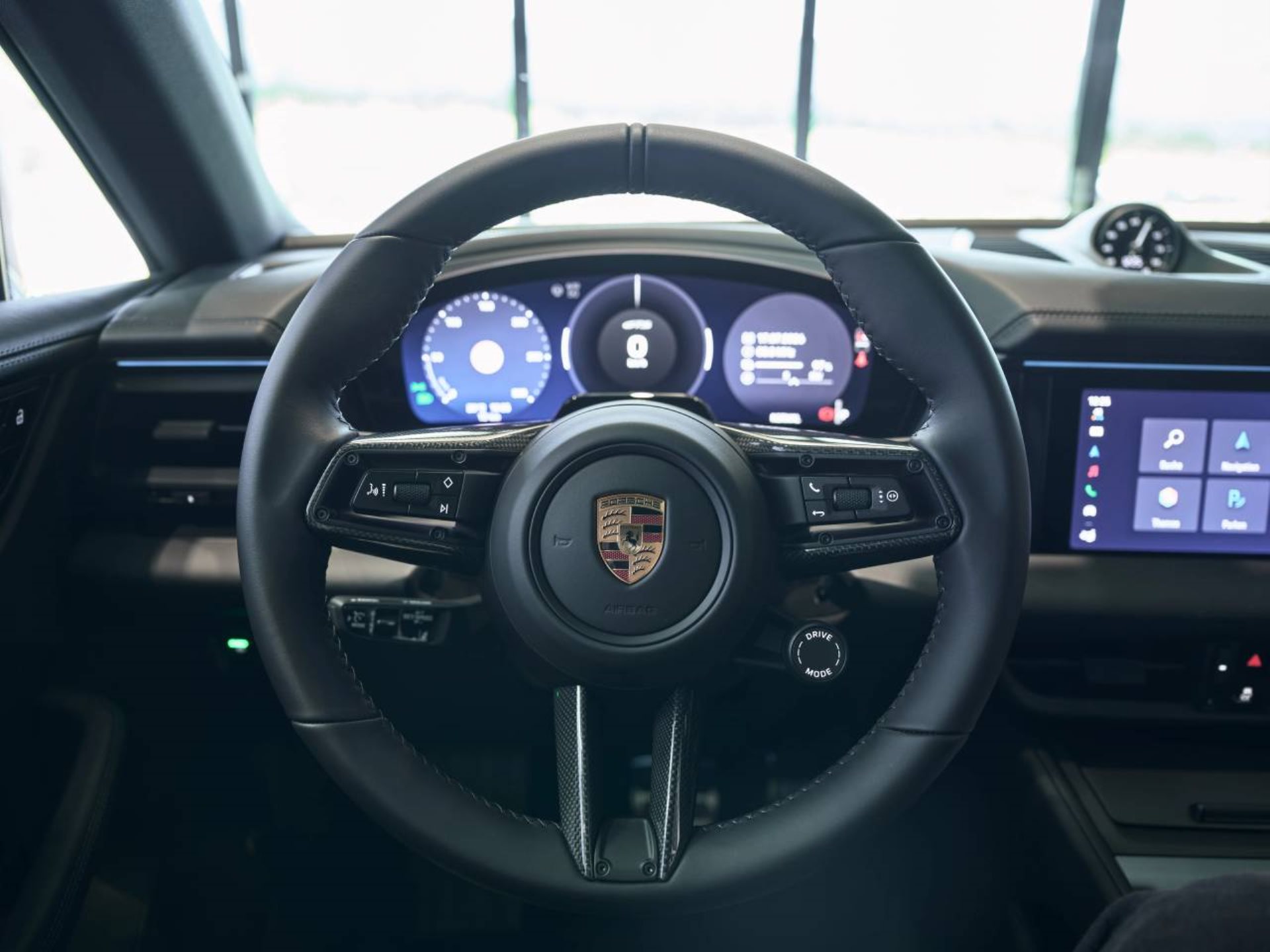 PORSCHE Macan GTS-image-13