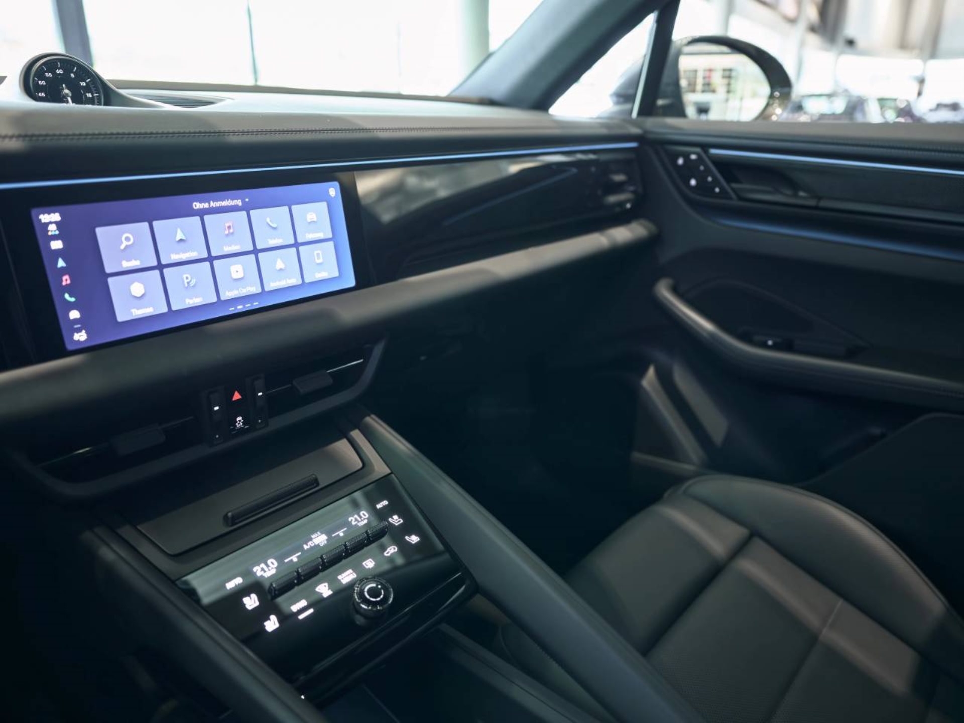 PORSCHE Macan GTS-image-17
