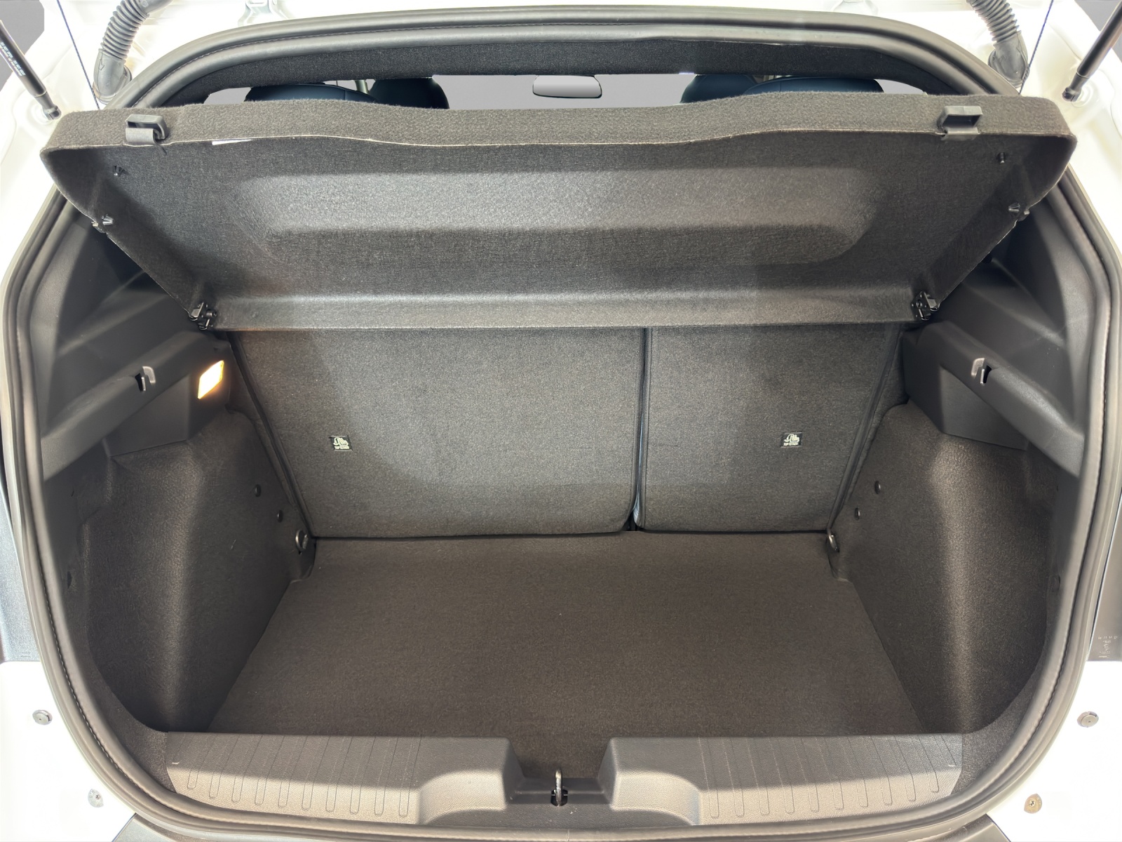 FIAT Grande Panda 1.2 Hybrid Icon-image-15