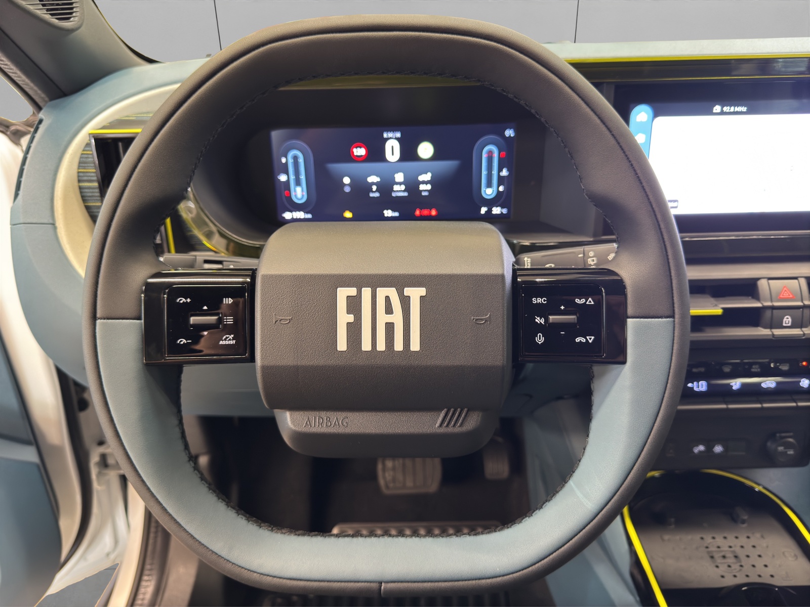 FIAT Grande Panda 1.2 Hybrid Icon-image-7