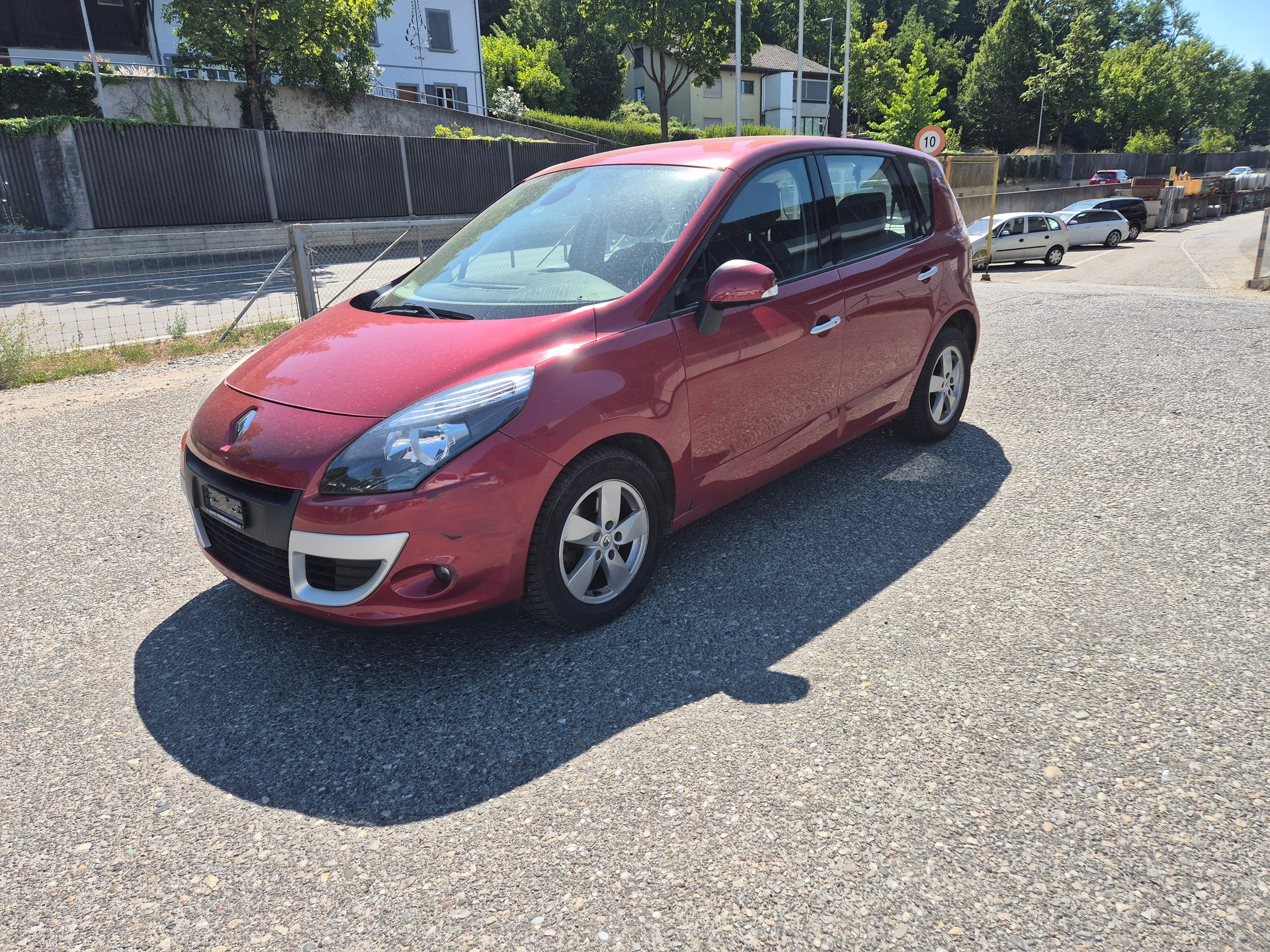 RENAULT Scénic 2.0 16V Dynamique X-Tronic CVT-image-2