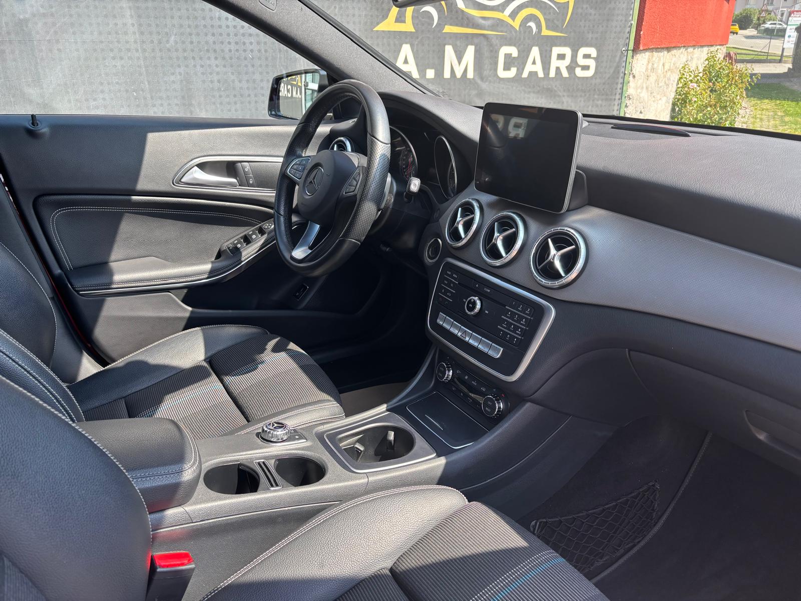 MERCEDES-BENZ CLA 200 CDI Night Star 7G-DCT-image-6