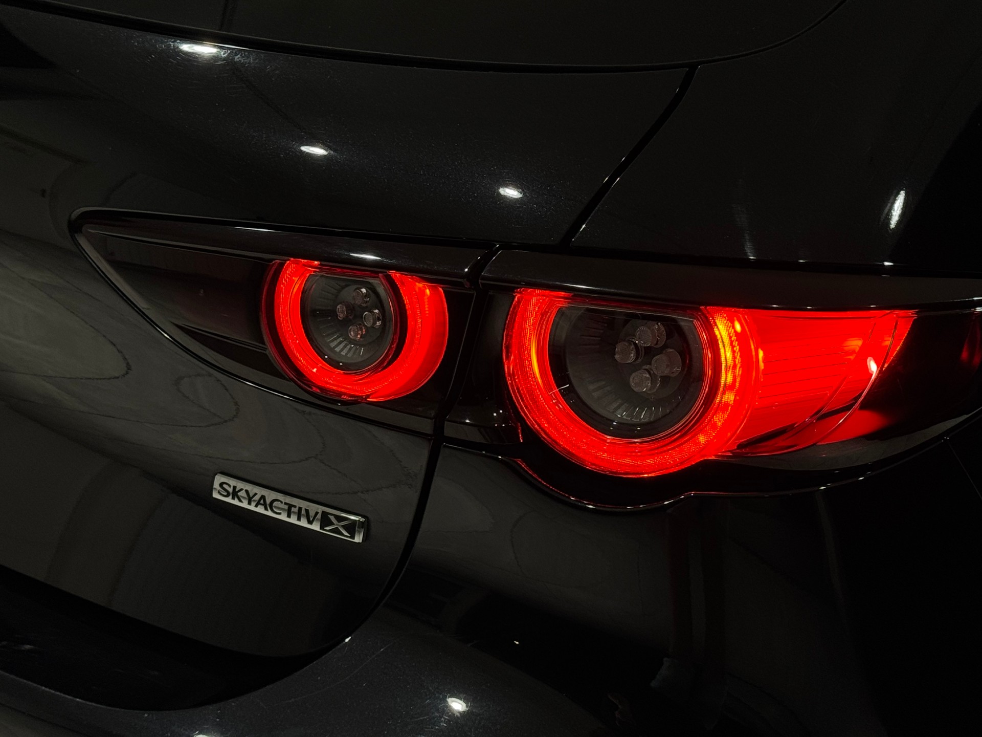 MAZDA 3 Hatchback SKYACTIV-X M Hybrid 180 Ambition Plus AWD | AHK |-image-7