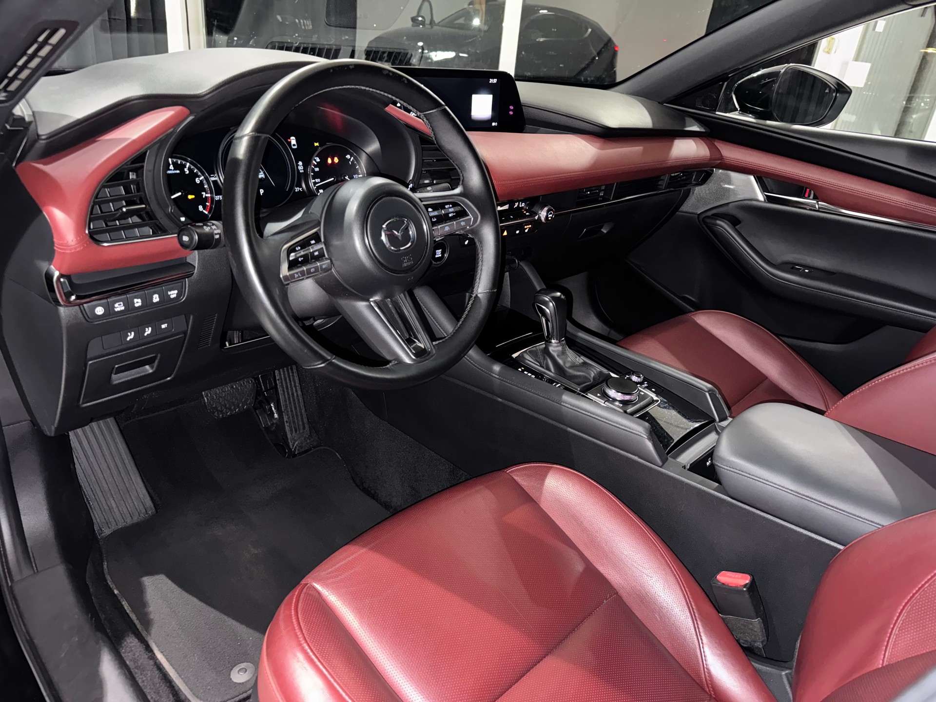 MAZDA 3 Hatchback SKYACTIV-X M Hybrid 180 Ambition Plus AWD | AHK |-image-10