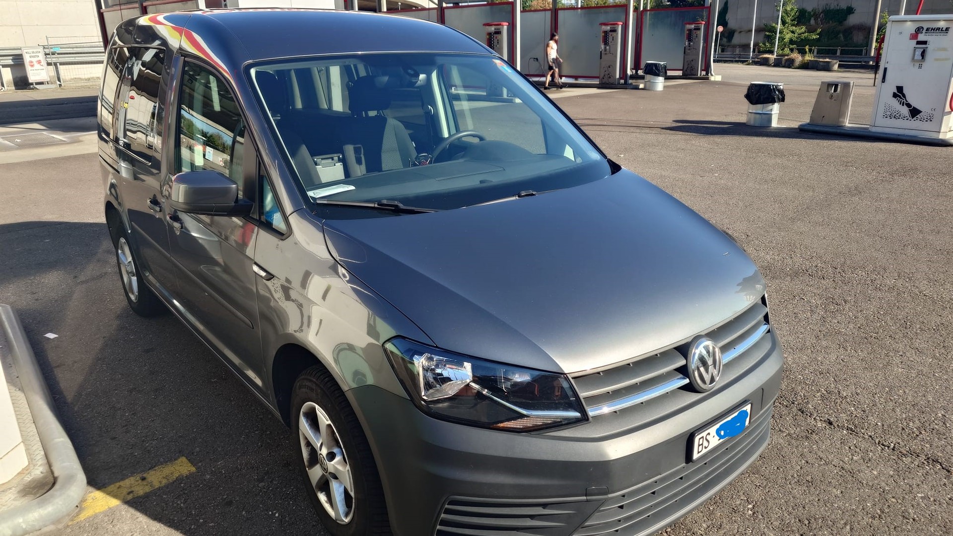 VW 1.0 TSI Trendline-image-2