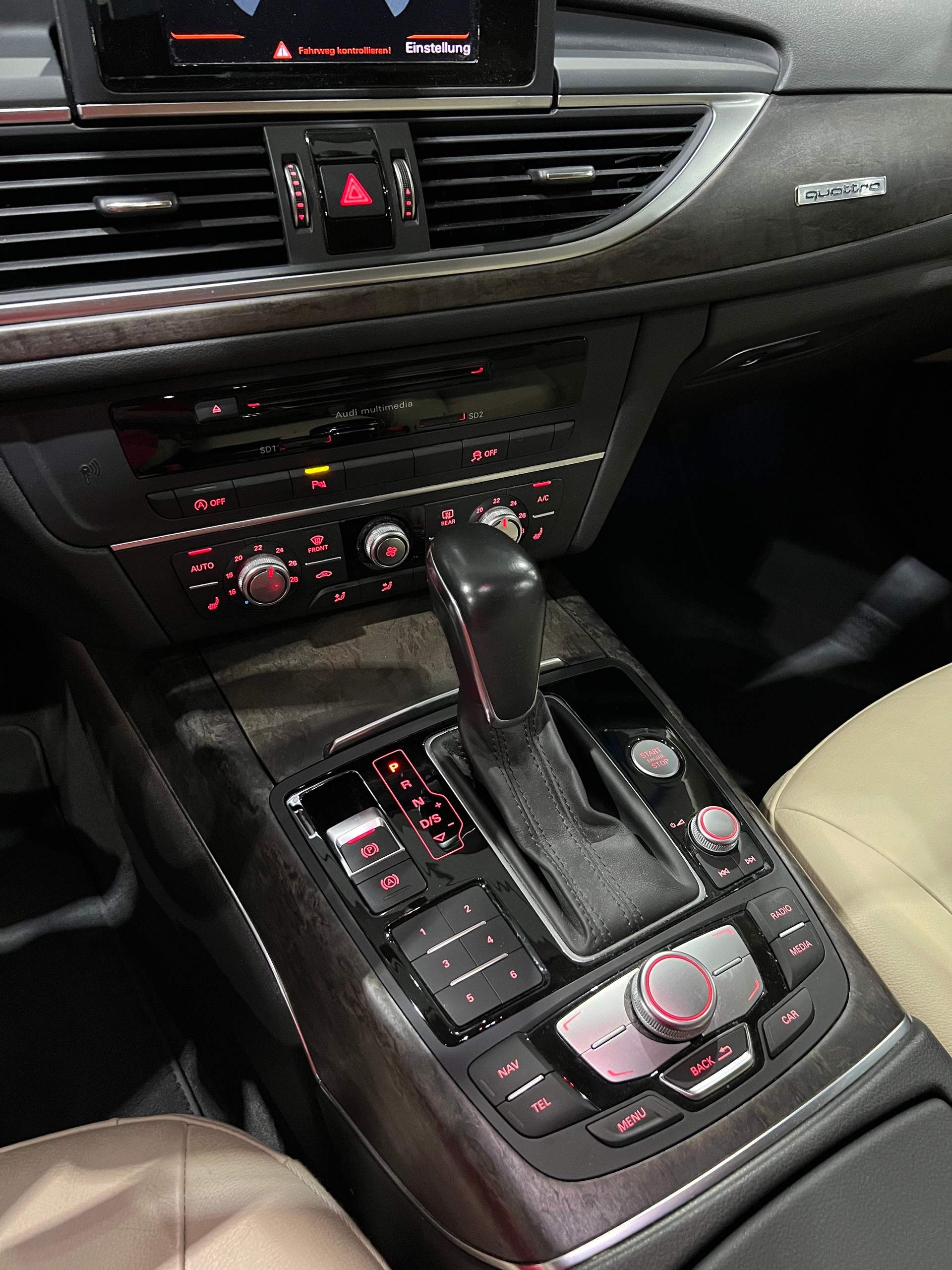 AUDI A6 Avant 2.0 TDI quattro**Matrix,Tempomat,CH Auslieferung,Frisch ab MFK**-image-14