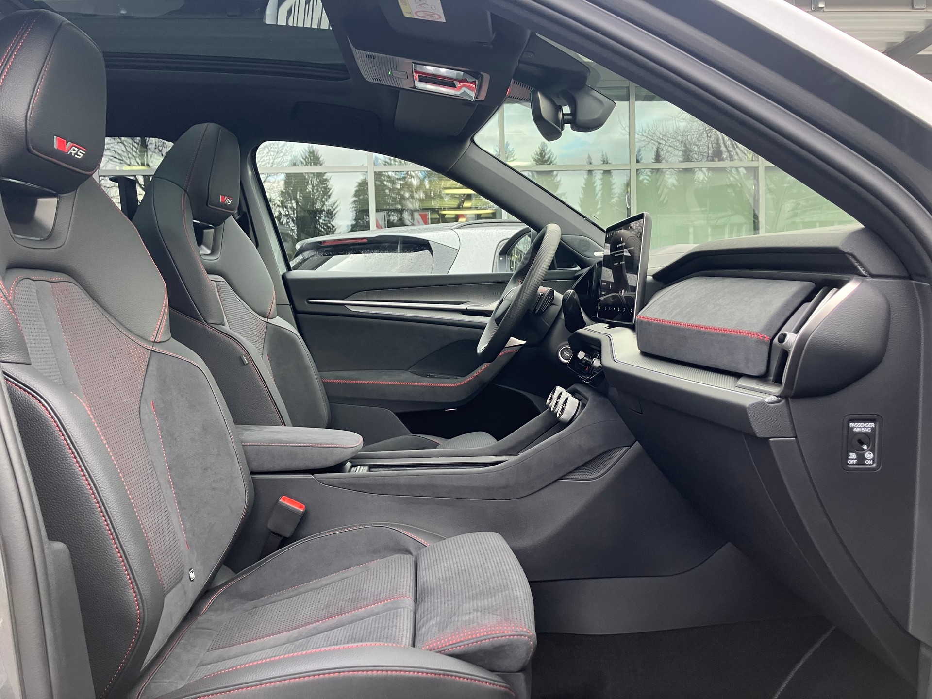 SKODA Kodiaq 2.0 TSI RS 4x4 DSG-image-9